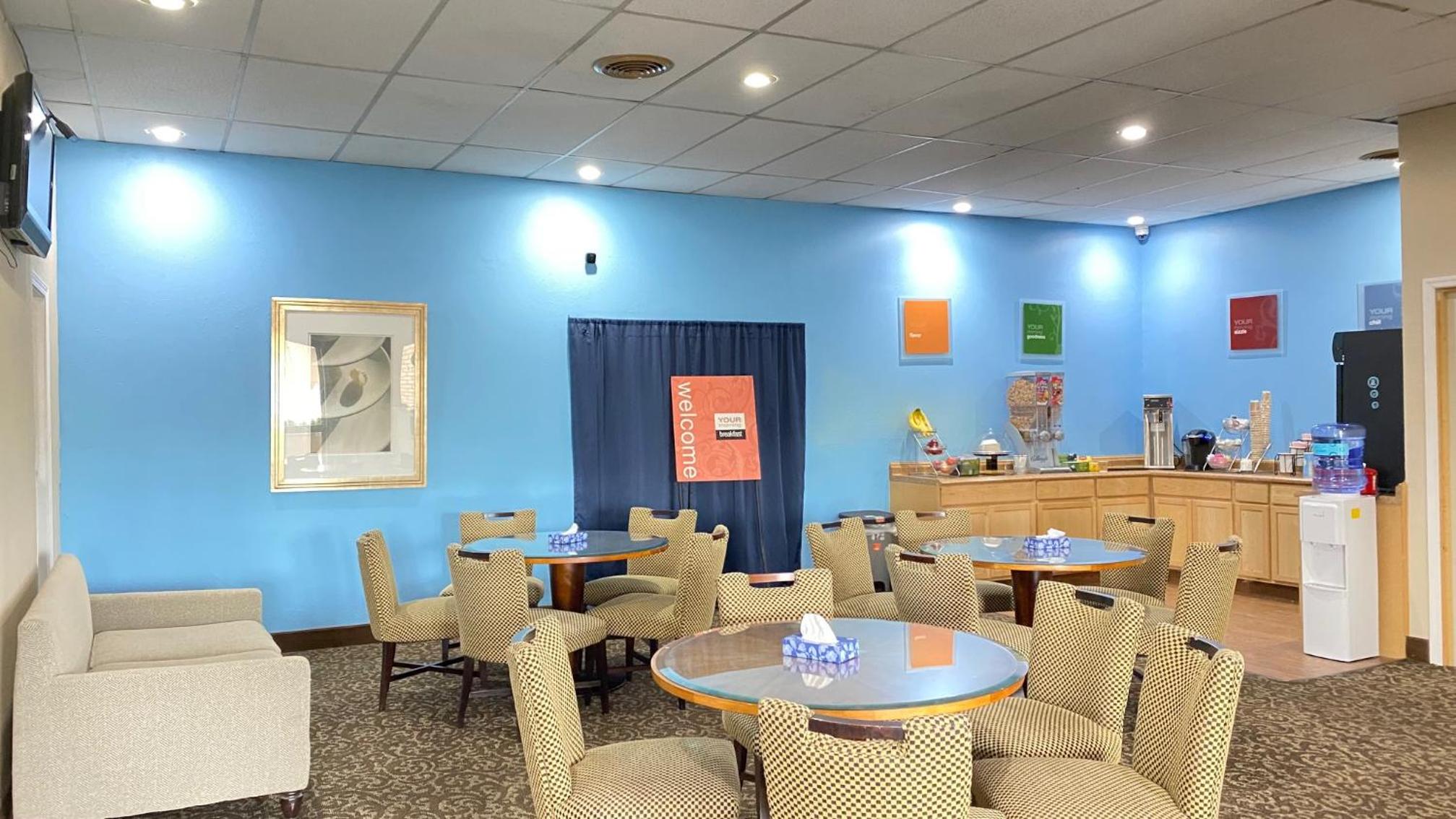 Travel Inn - Property Image 1