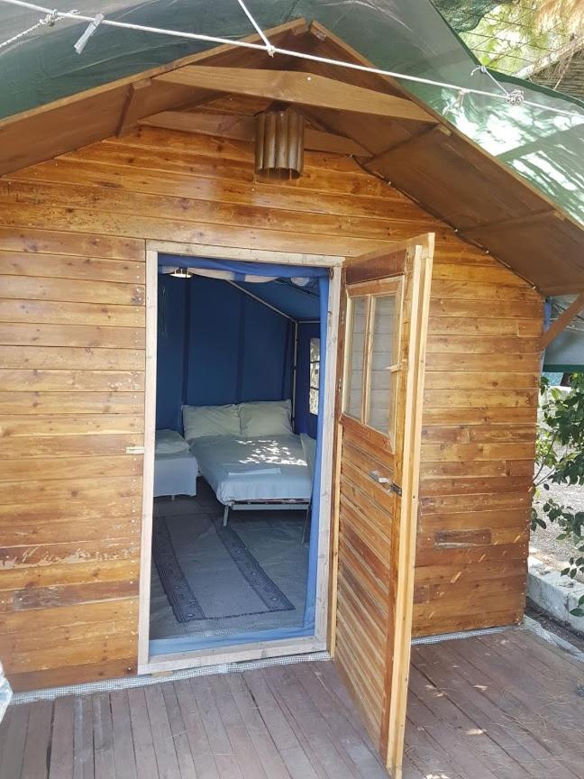 XeniCamp-Retreat view 2
