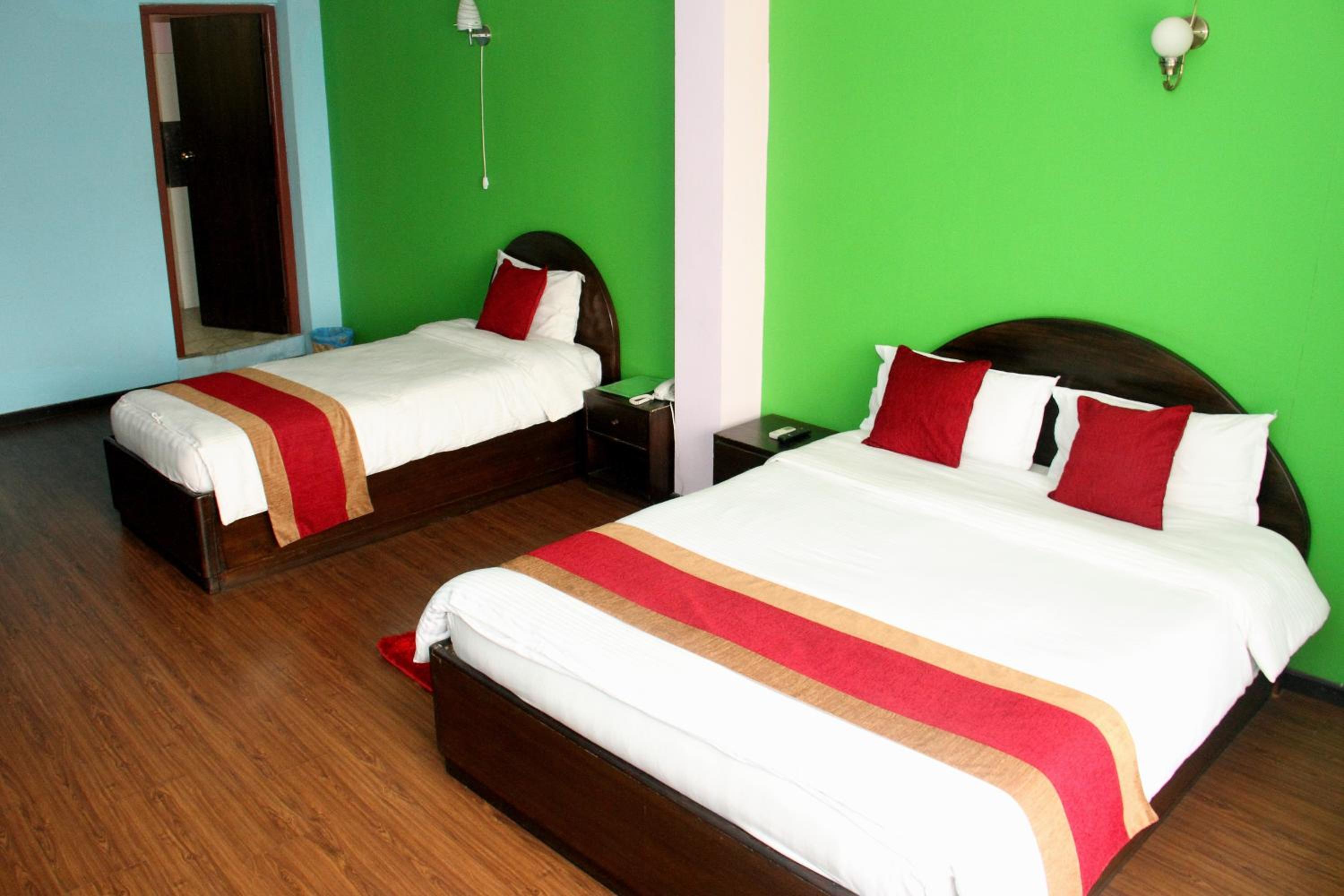 Hotel Family Home