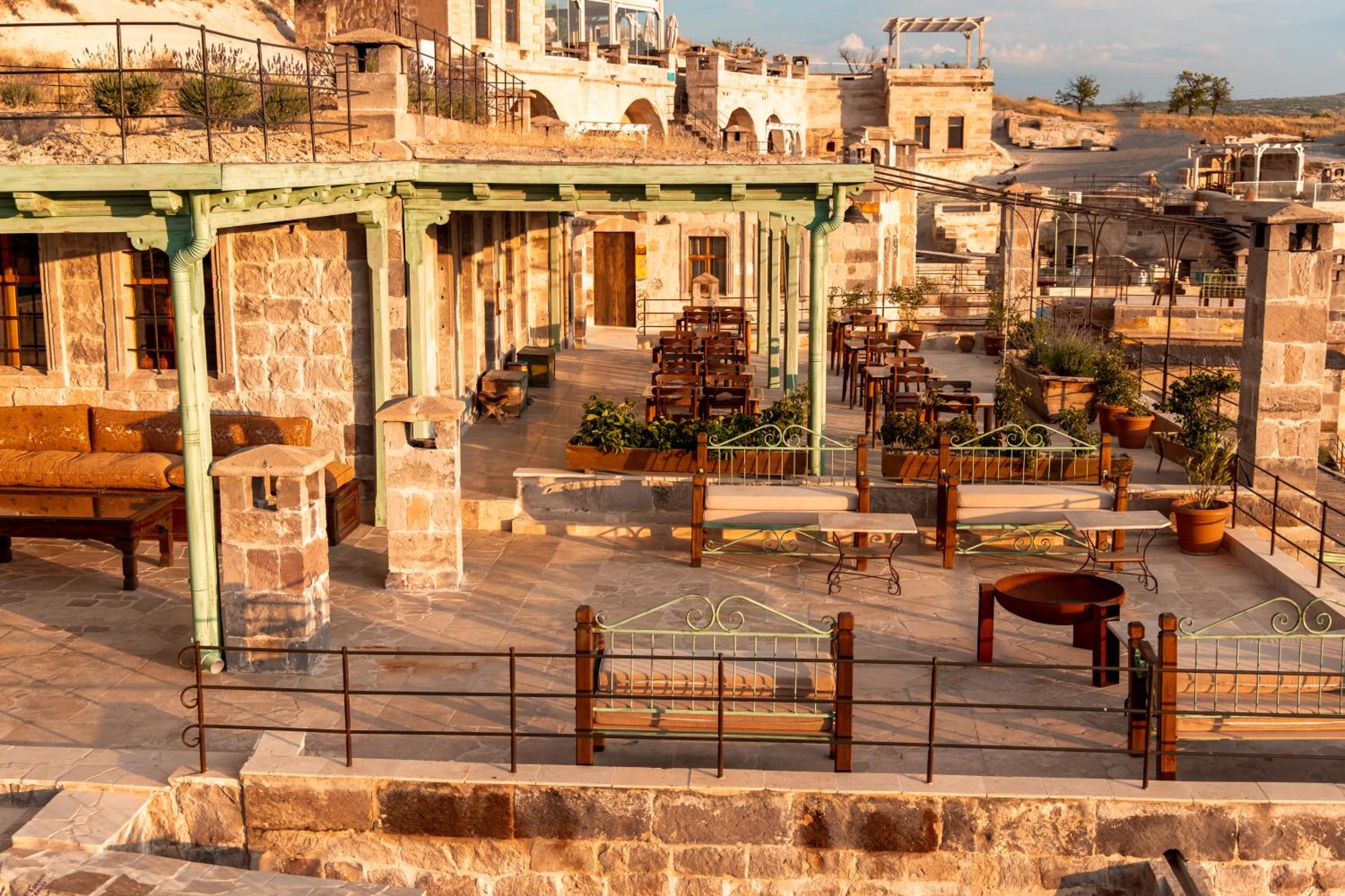 Seki Cave Suites - Image 131