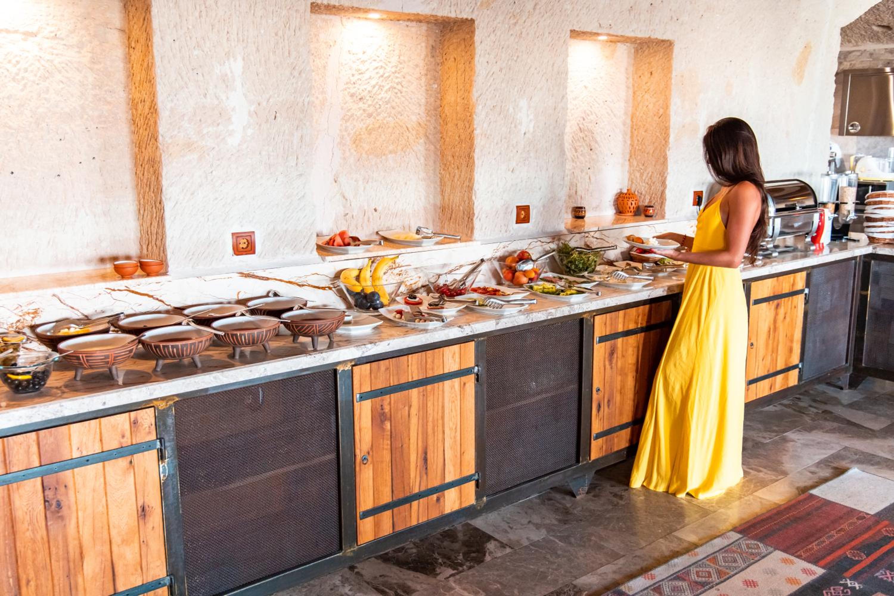 Seki Cave Suites - Image 98