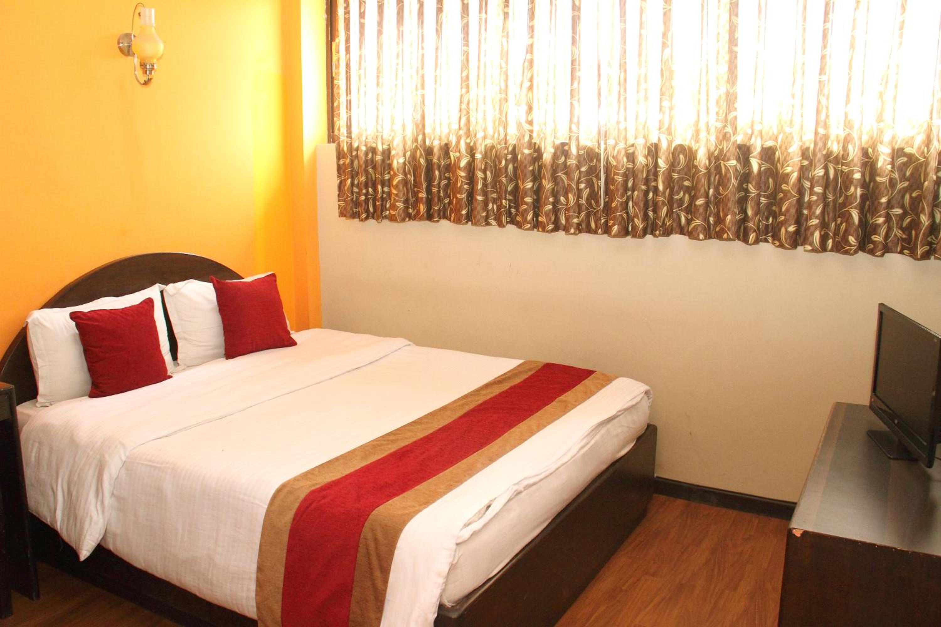 Hotel Family Home