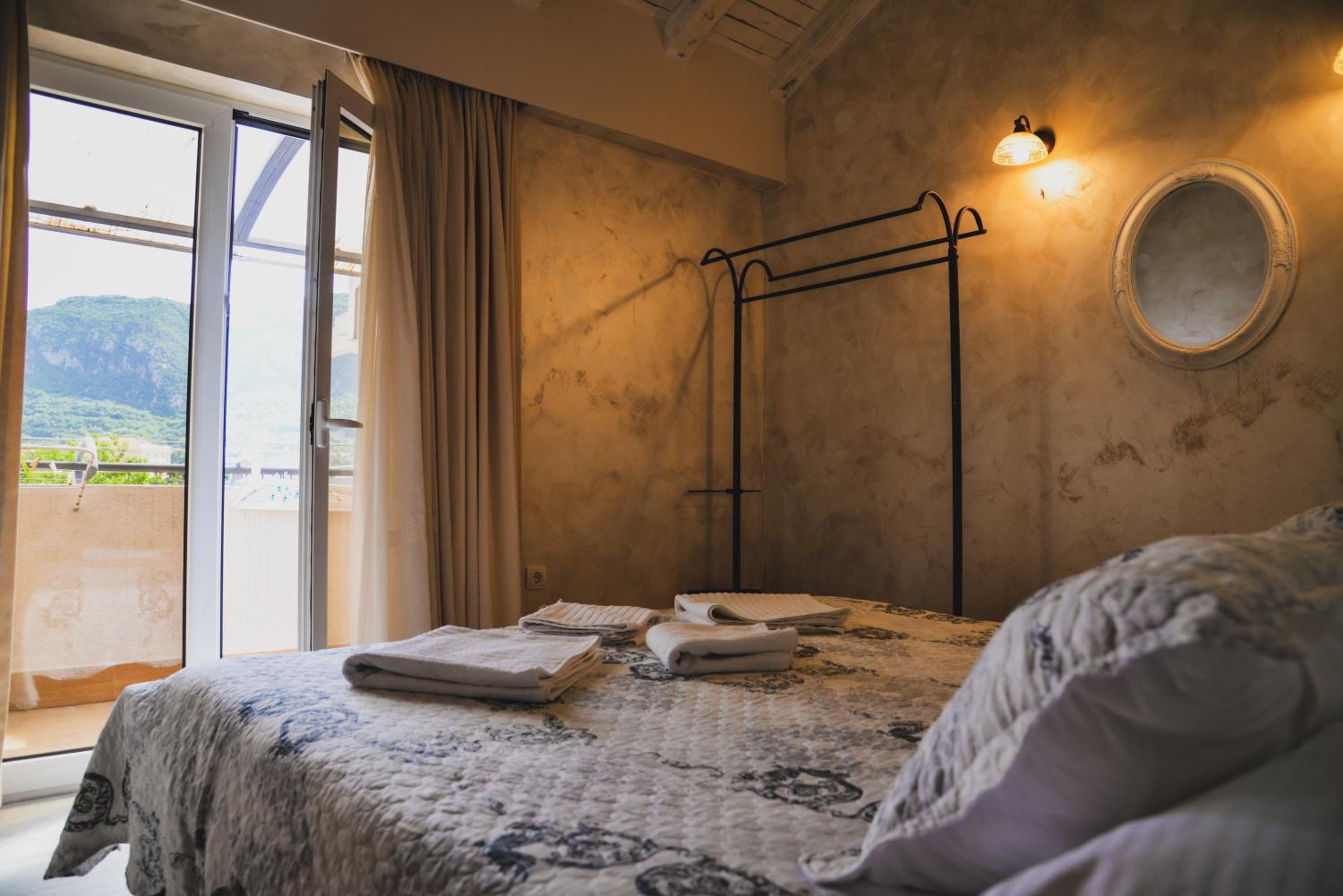 Bofima Apartments