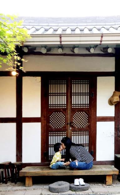 Jeonju Hanok Village Jamanjae