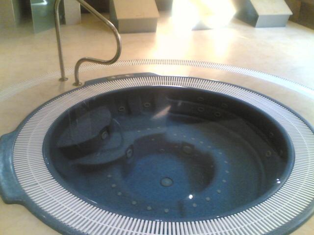 Jacuzzi