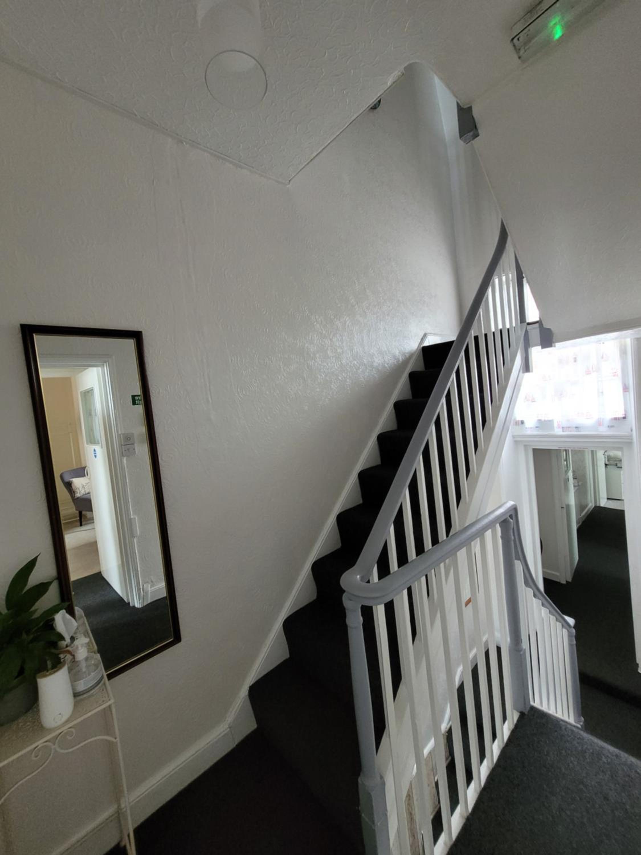 Lyndale Guest House