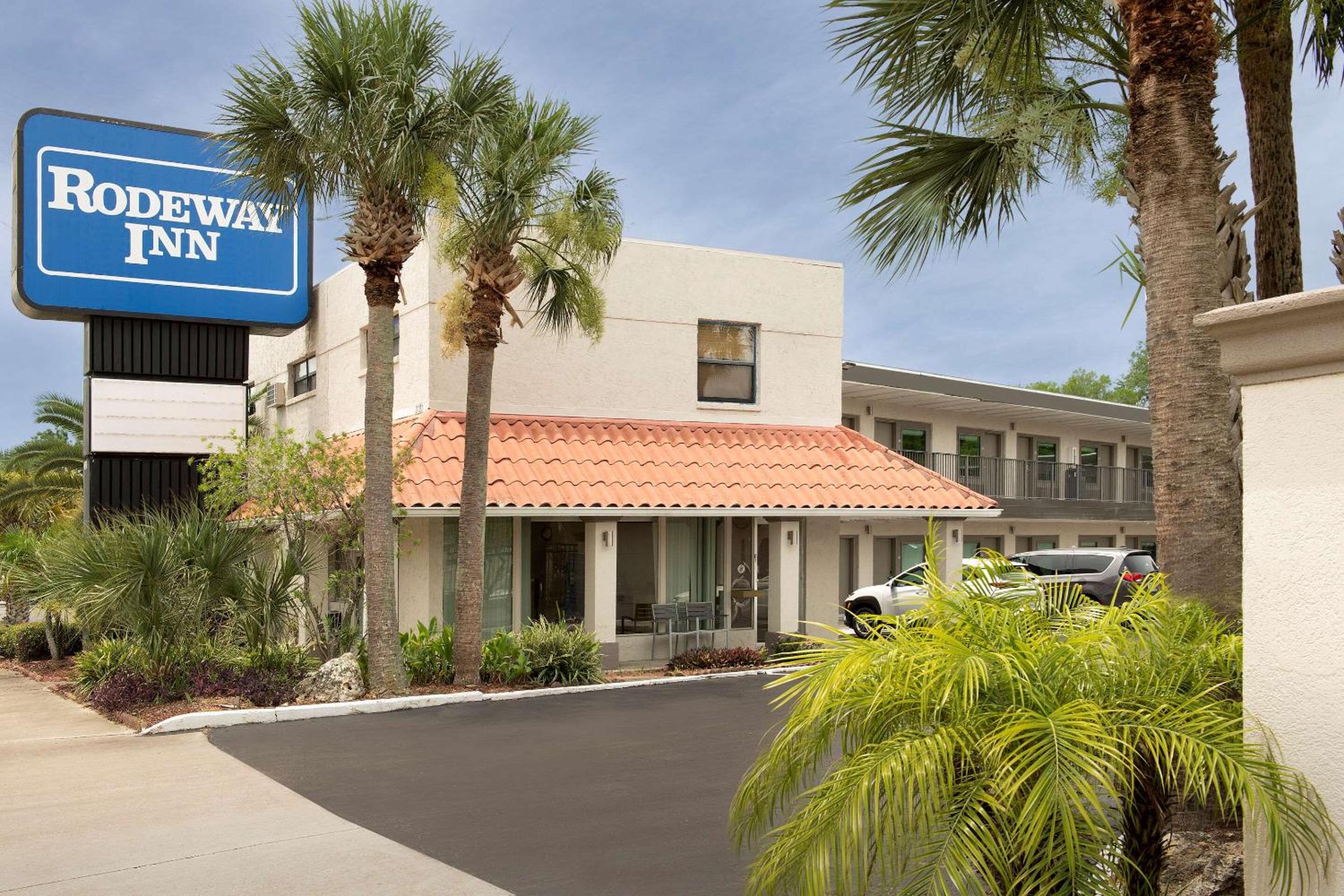 Hotel Rodeway Inn St Augustine Historic District - Image 1