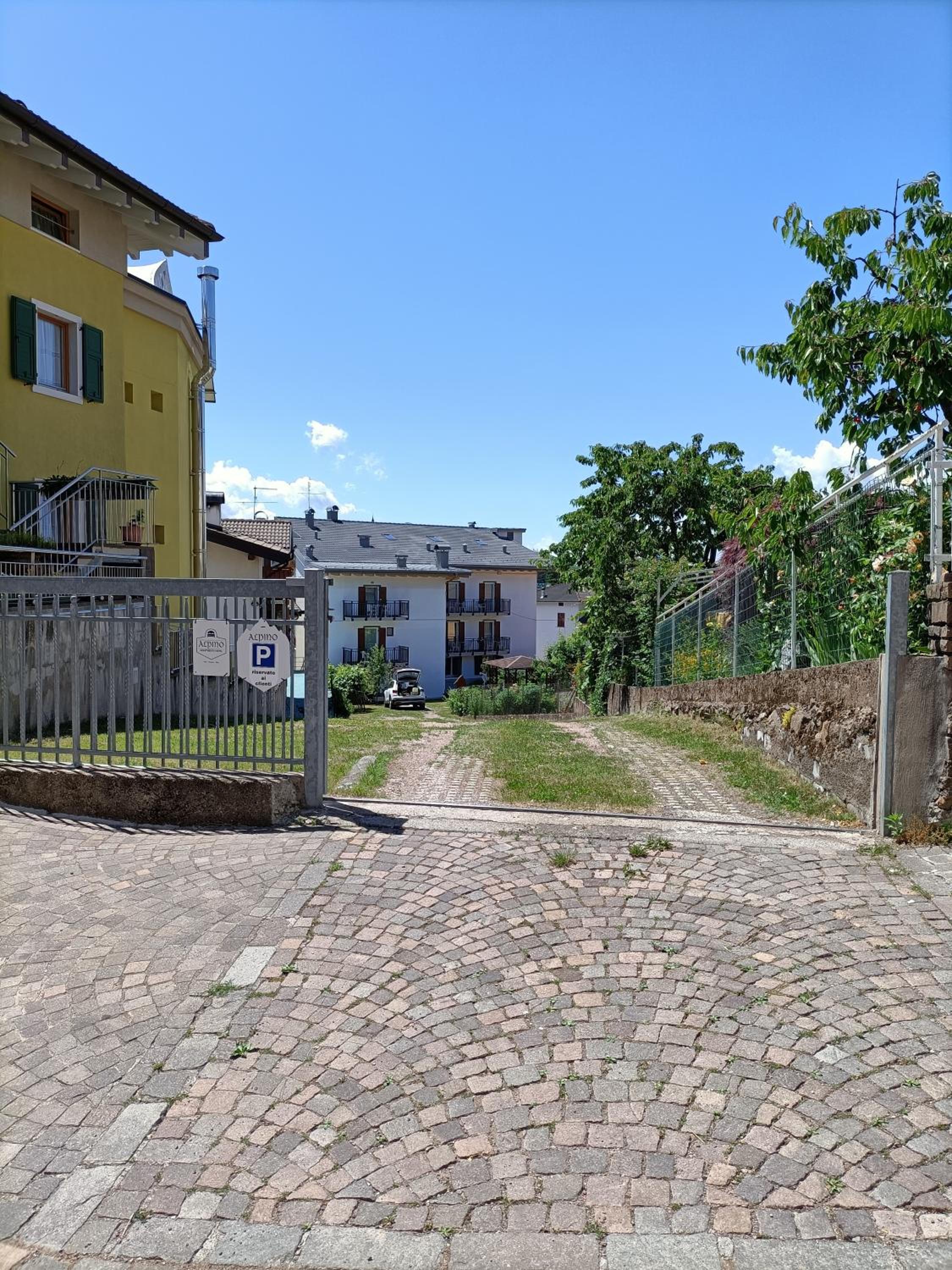 Photo 26