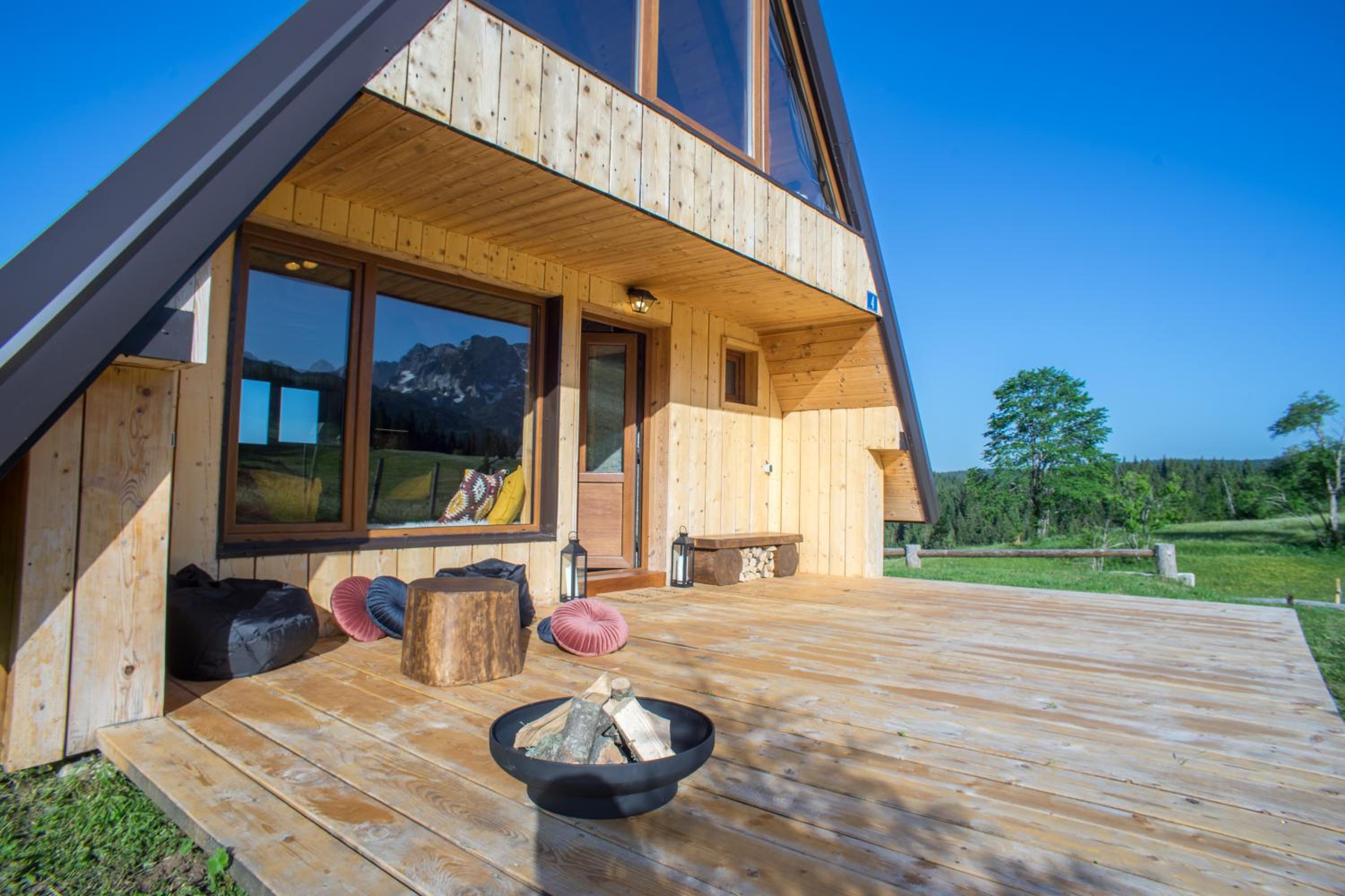 Chamois Apartments Durmitor view 2
