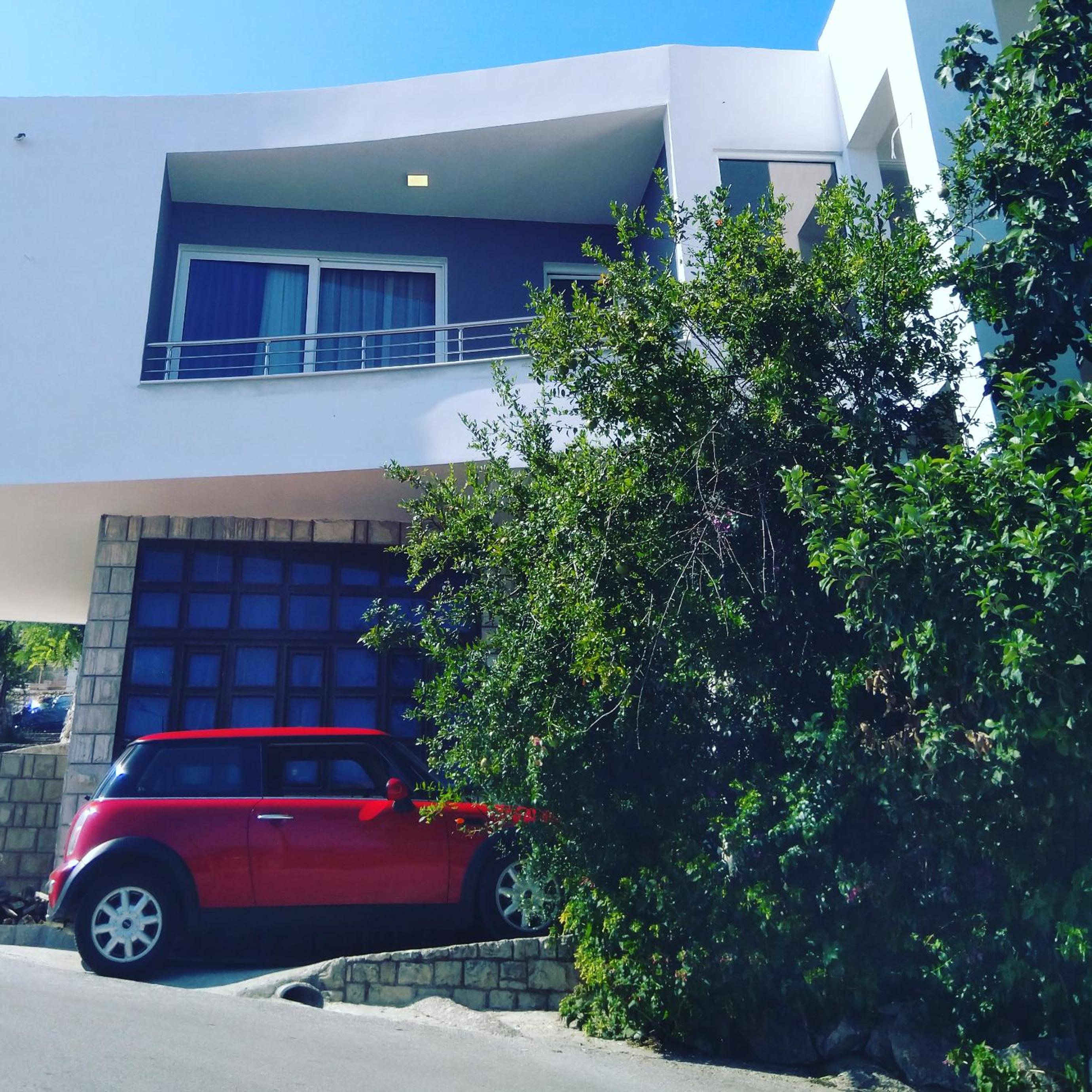 Luka Apartment