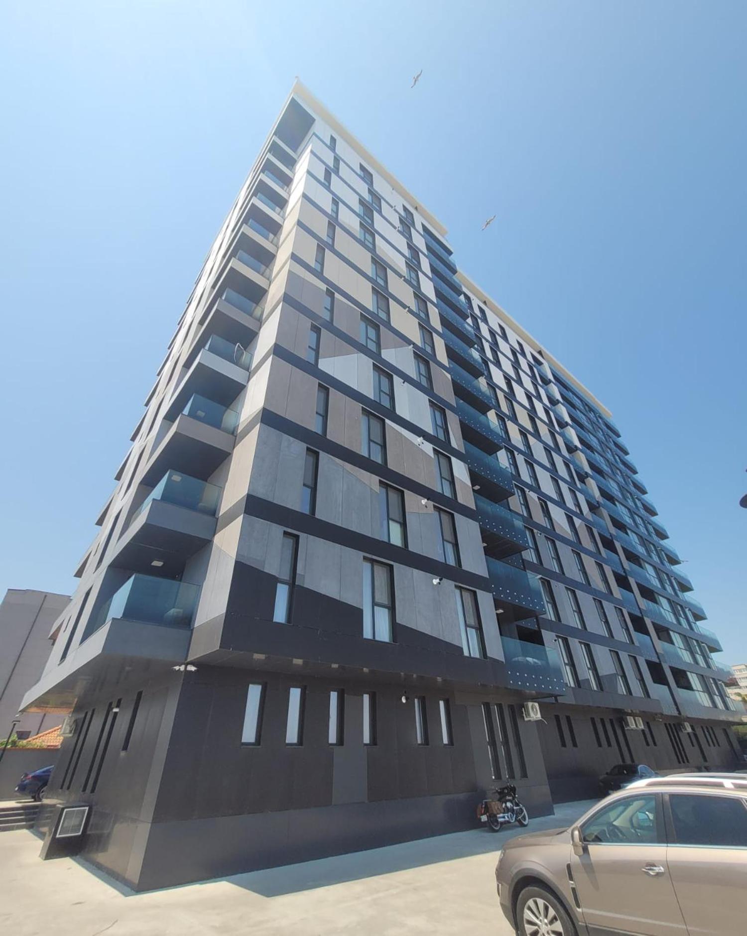 Faleza Nord apartament de lux nou pe malul marii view 4