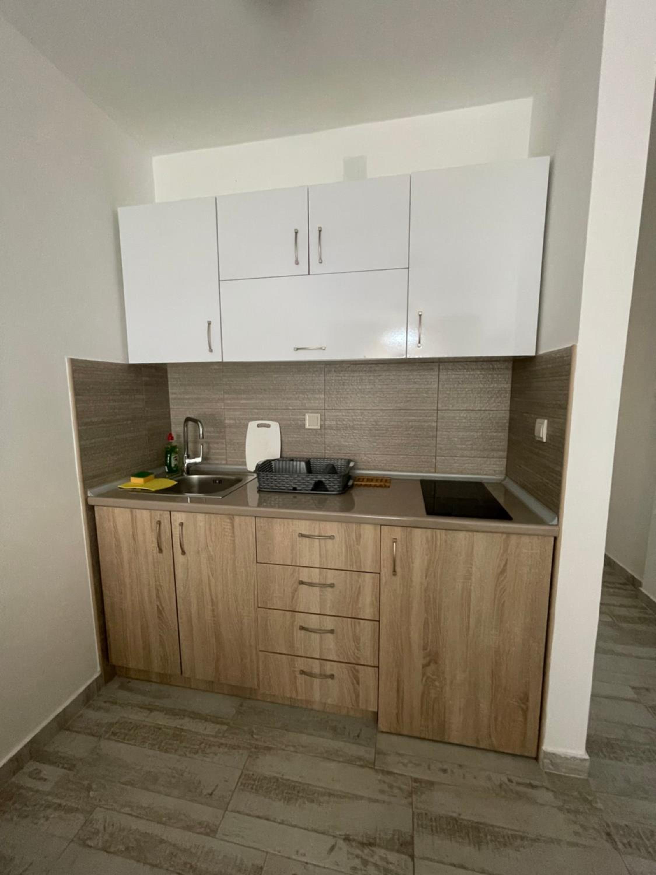 Luna Apartments