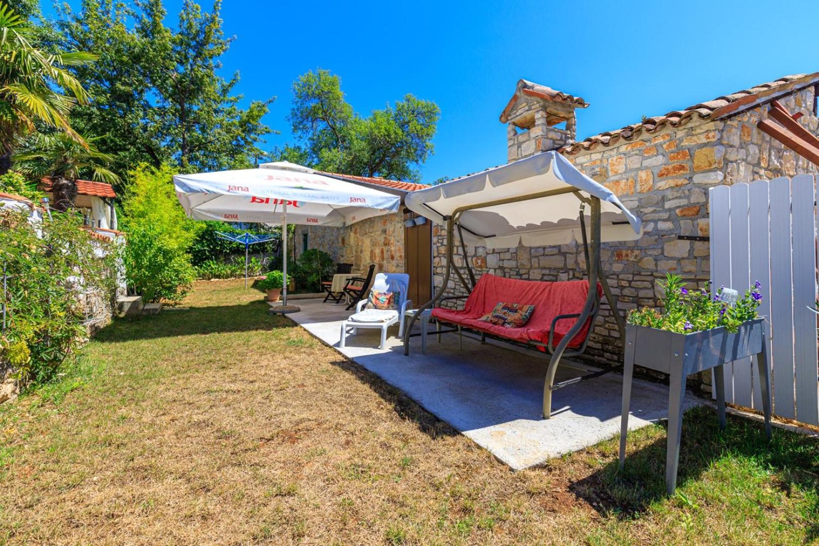 Apartments Stranići in Central Istria view 3
