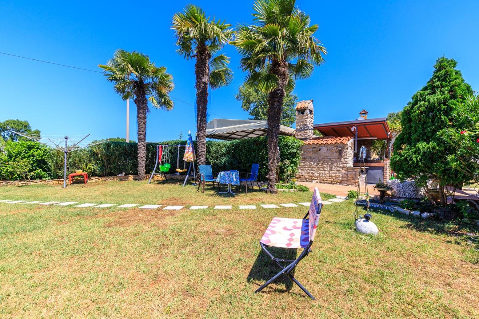 Apartments Stranići in Central Istria view 4
