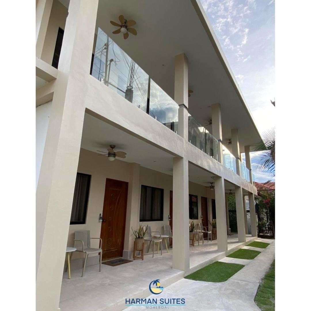HARMAN SUITES Moalboal view 3