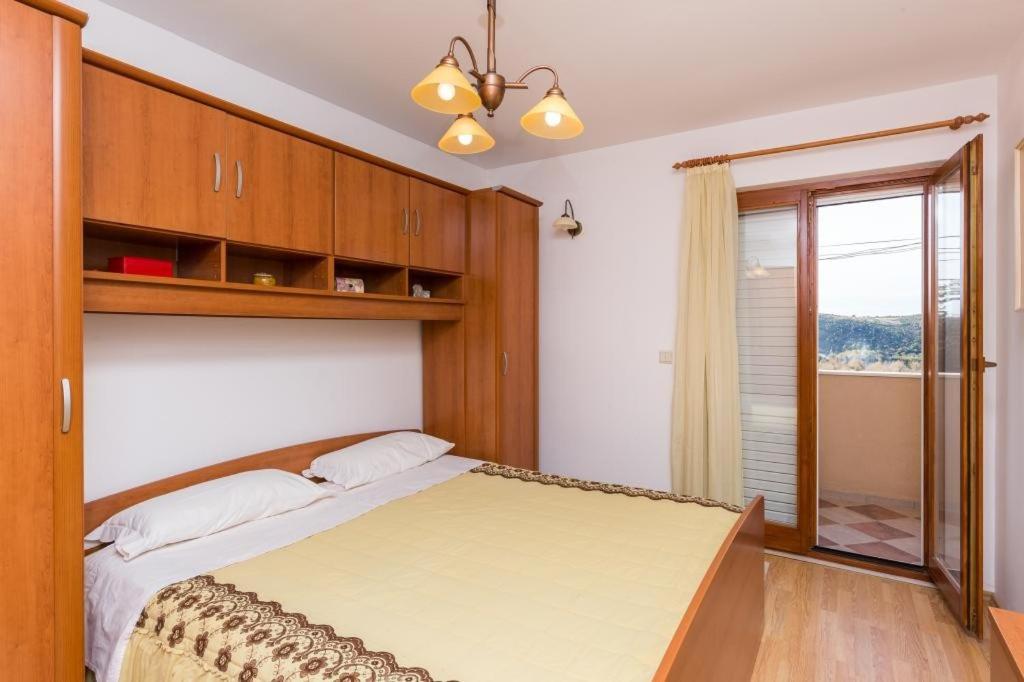 Apartment Jele view 2