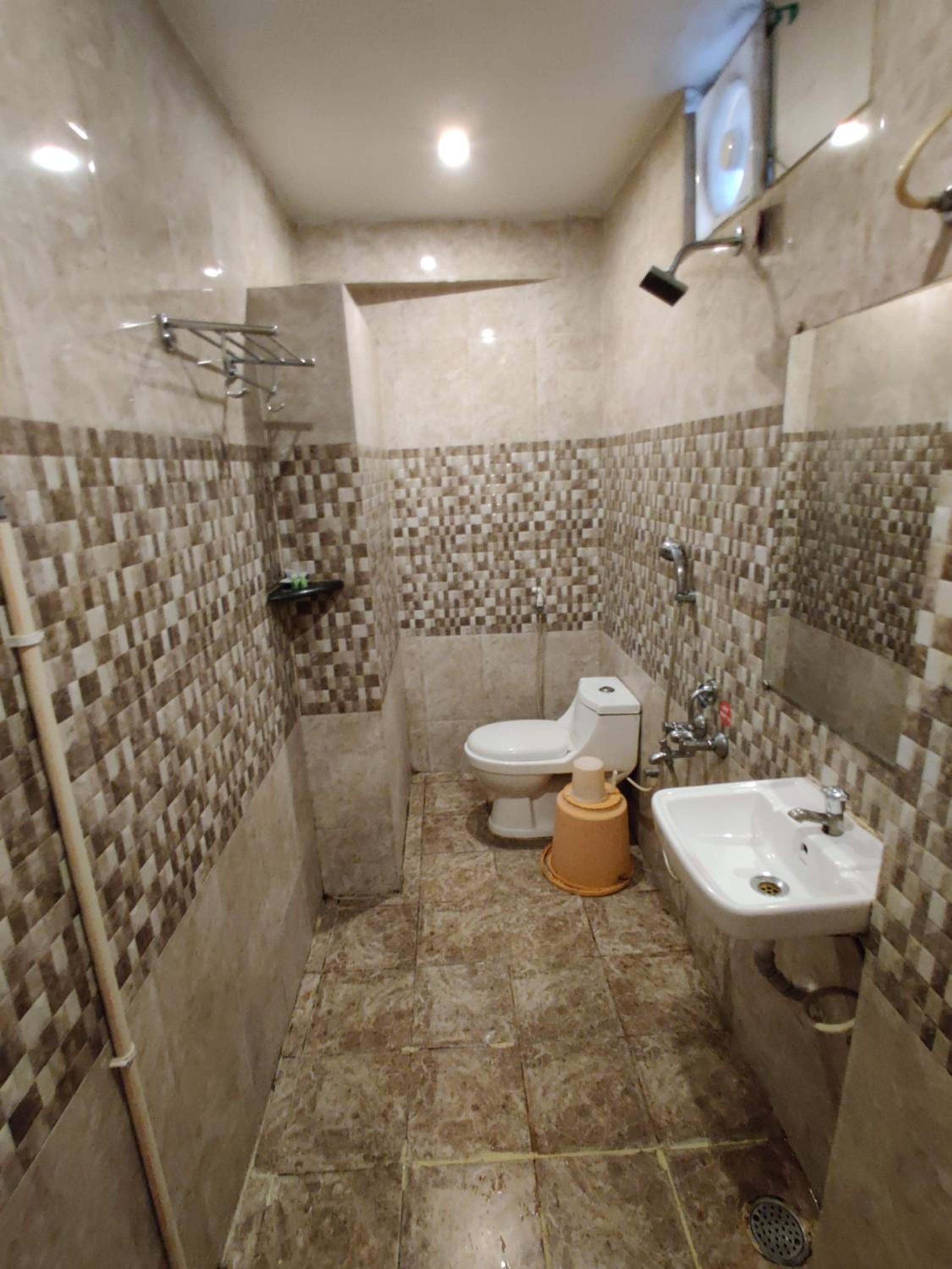 Photo 13