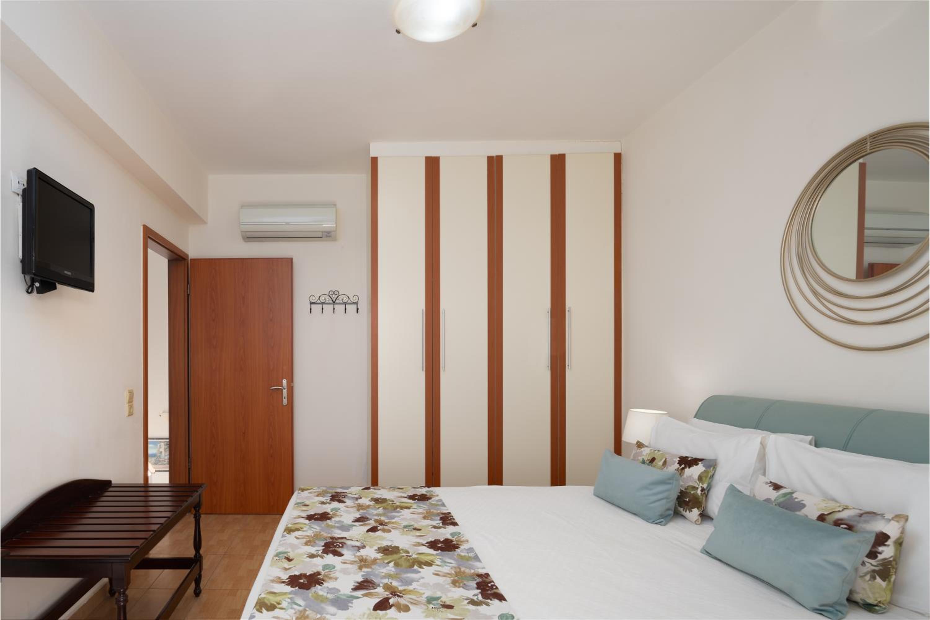Triopetra Luxury Villas Panagia