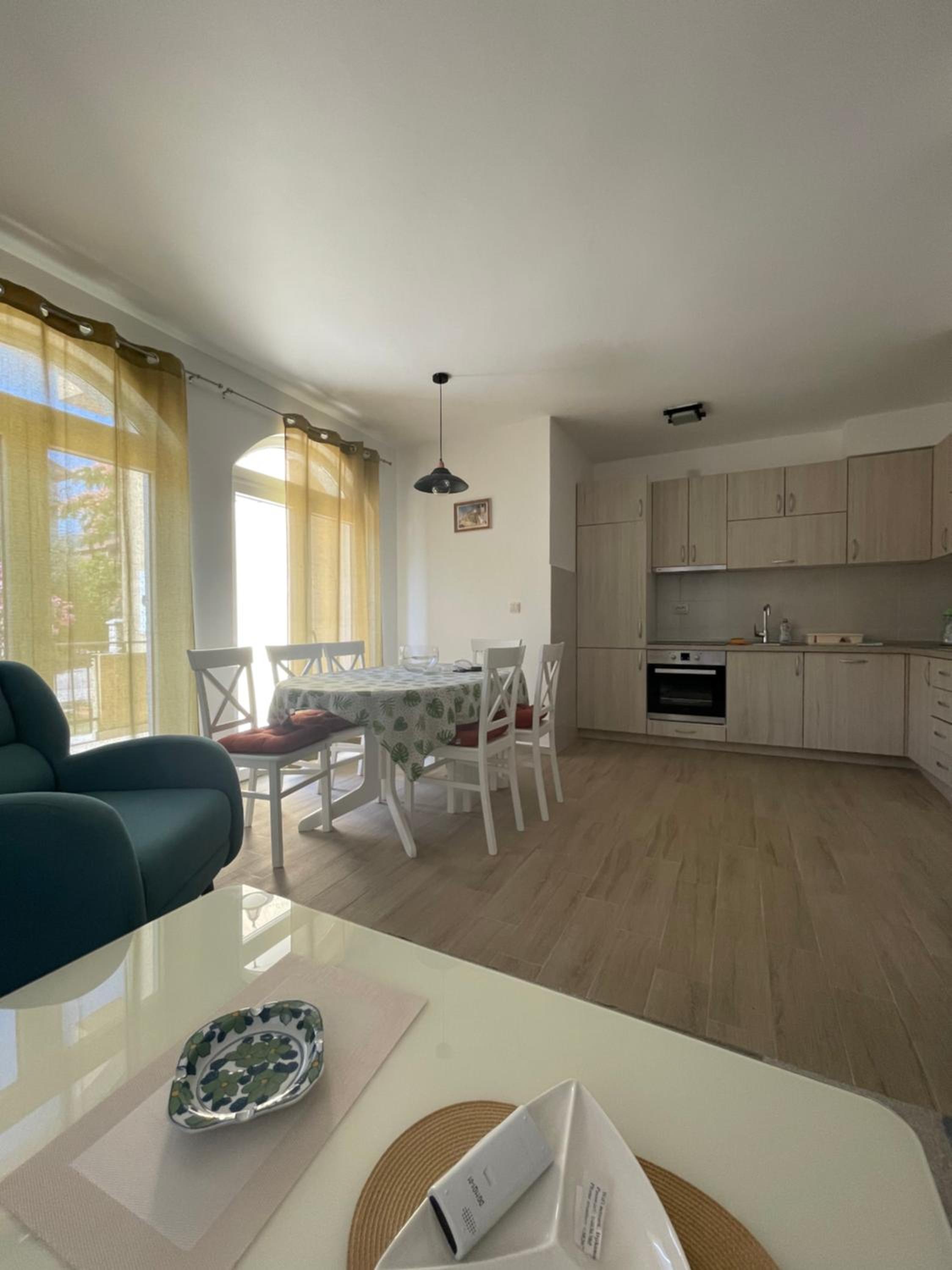 Luna Apartments