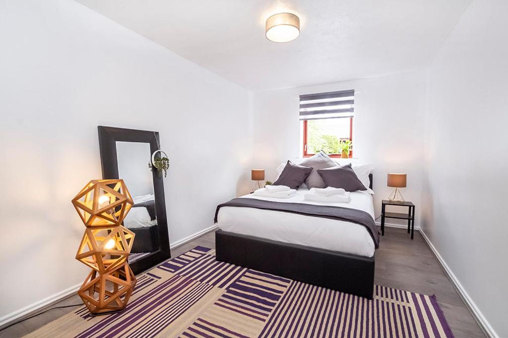 30 Fewster Way York view 3