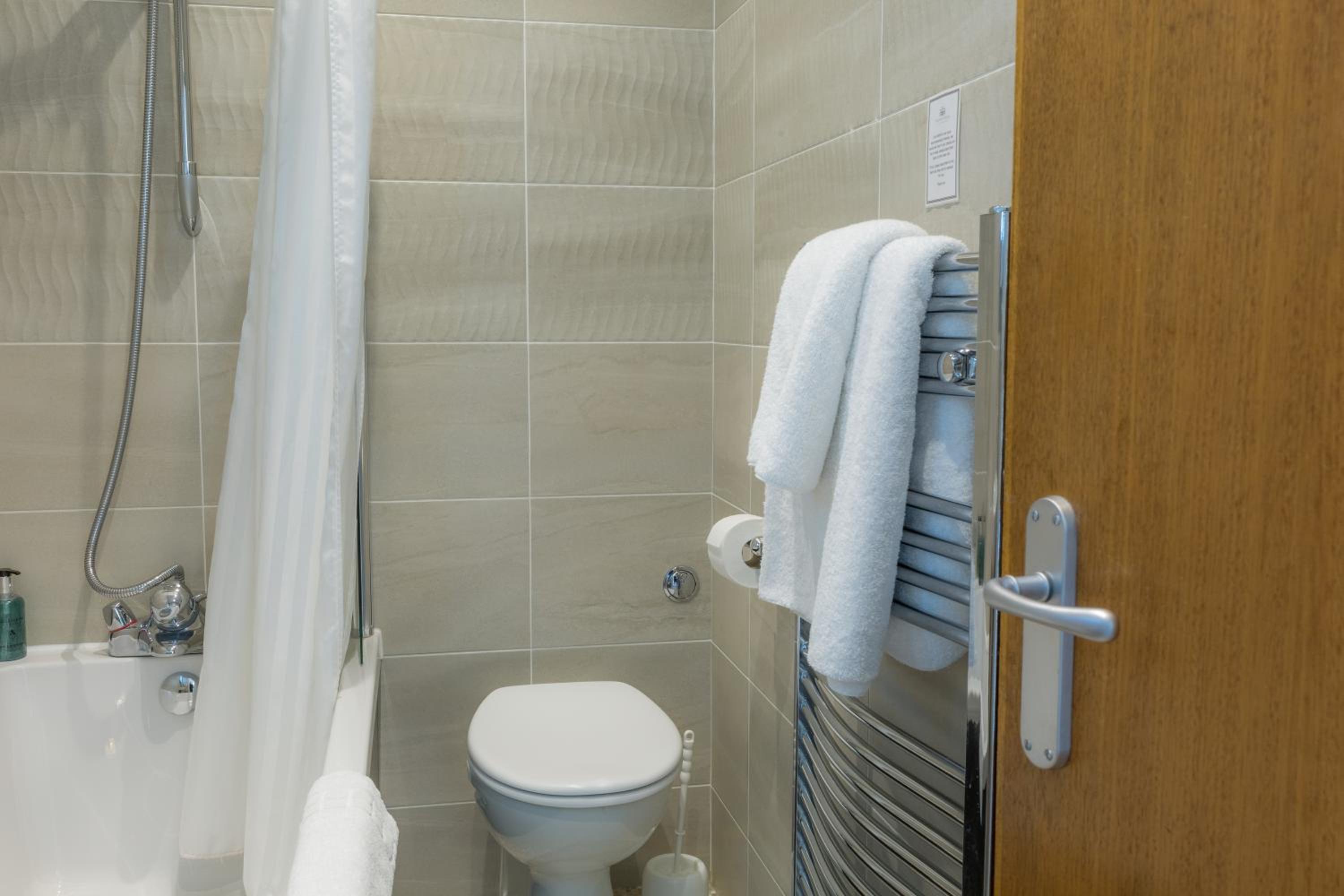 Best Western Sysonby Knoll Hotel