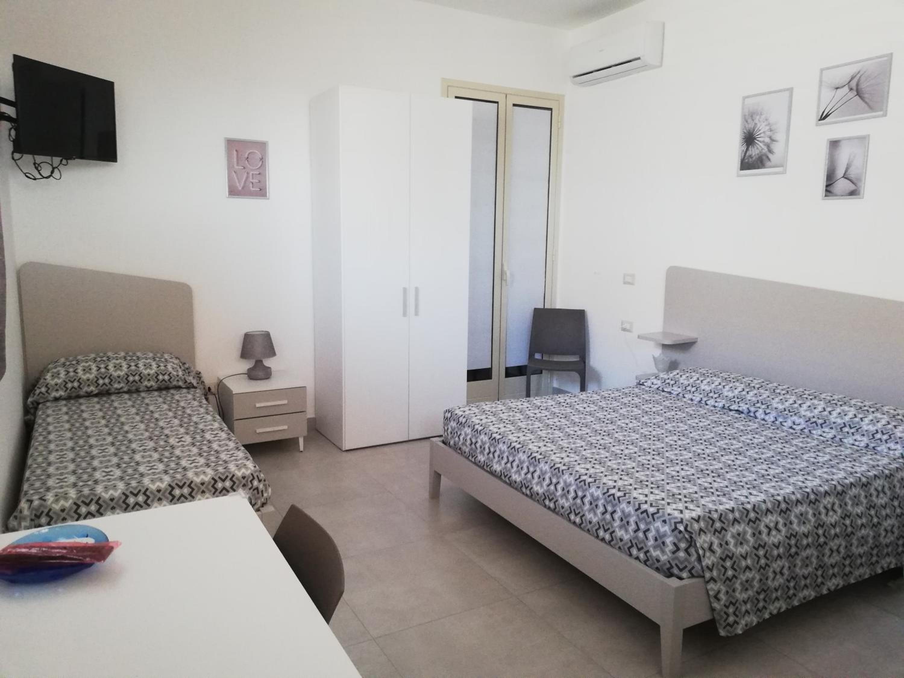 Villa dai Gigli Rossi (100m dal mare)