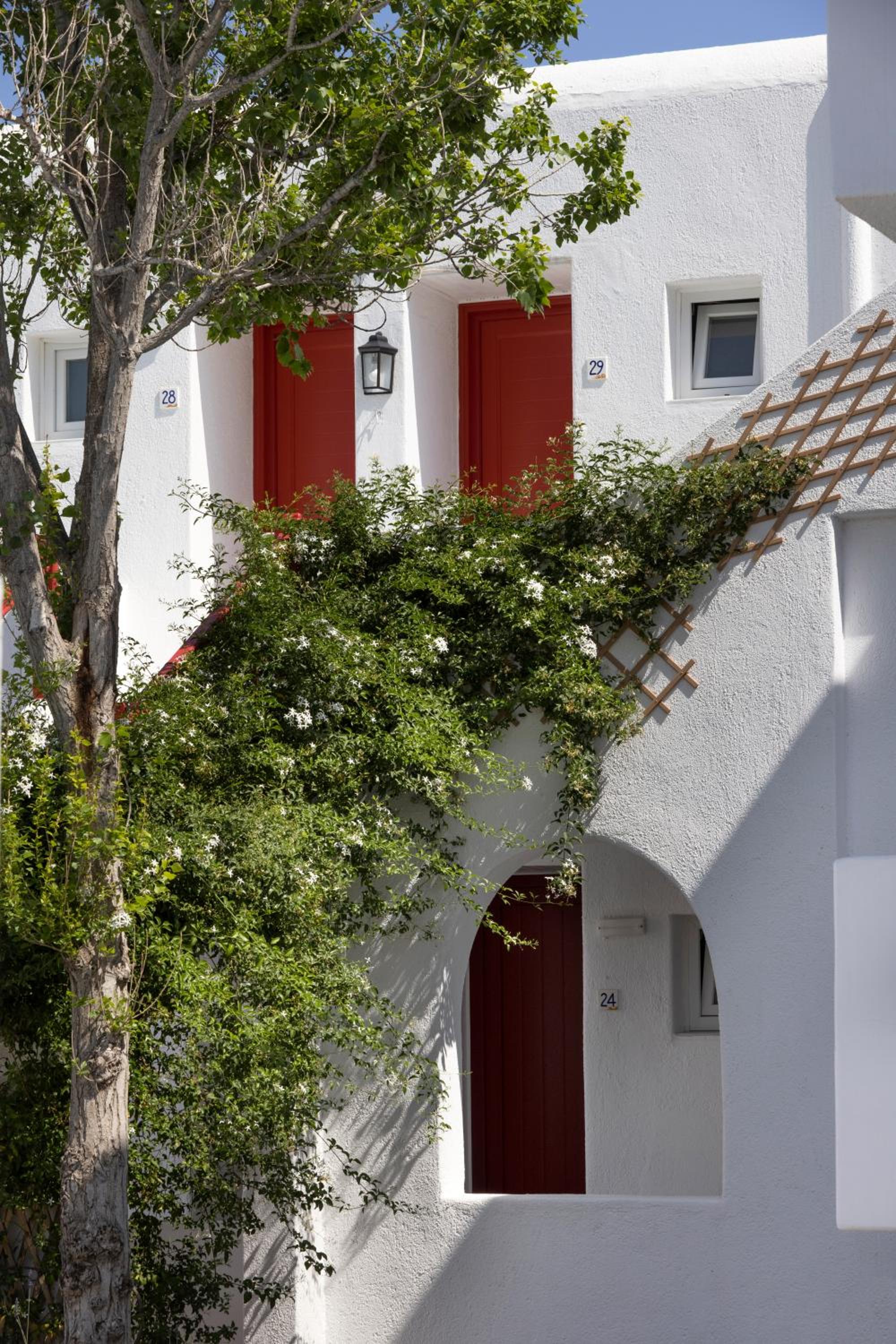 Hotel Despotiko Hotel - Image 1