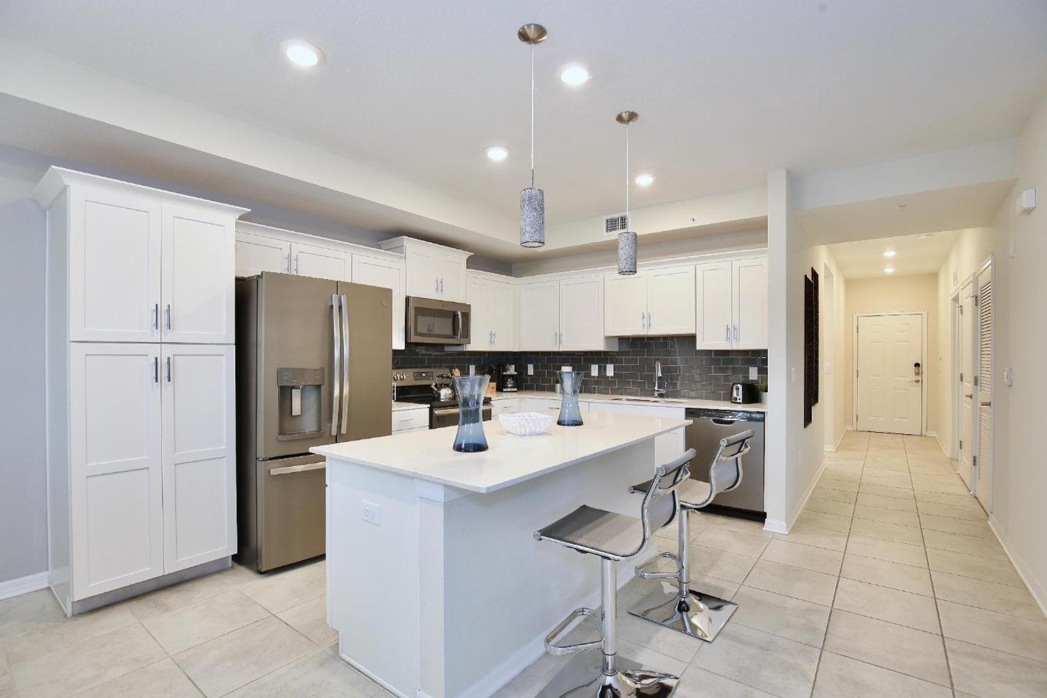 Great Apartment In Lux Resort Storey Lake With Lux Amenities 10 Miles To Disney! view 4