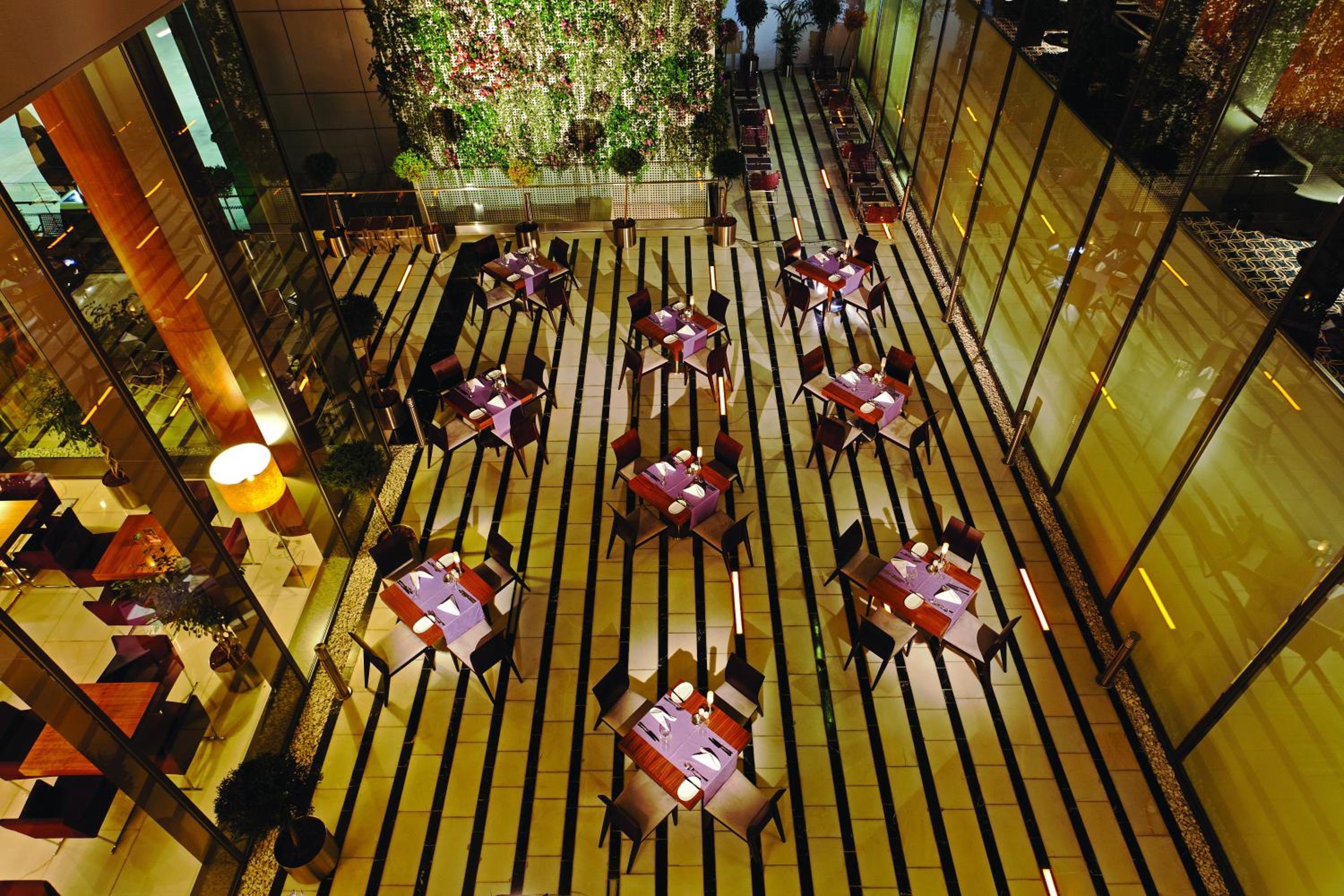 Crowne Plaza Istanbul Harbiye, an IHG Hotel - Image 74