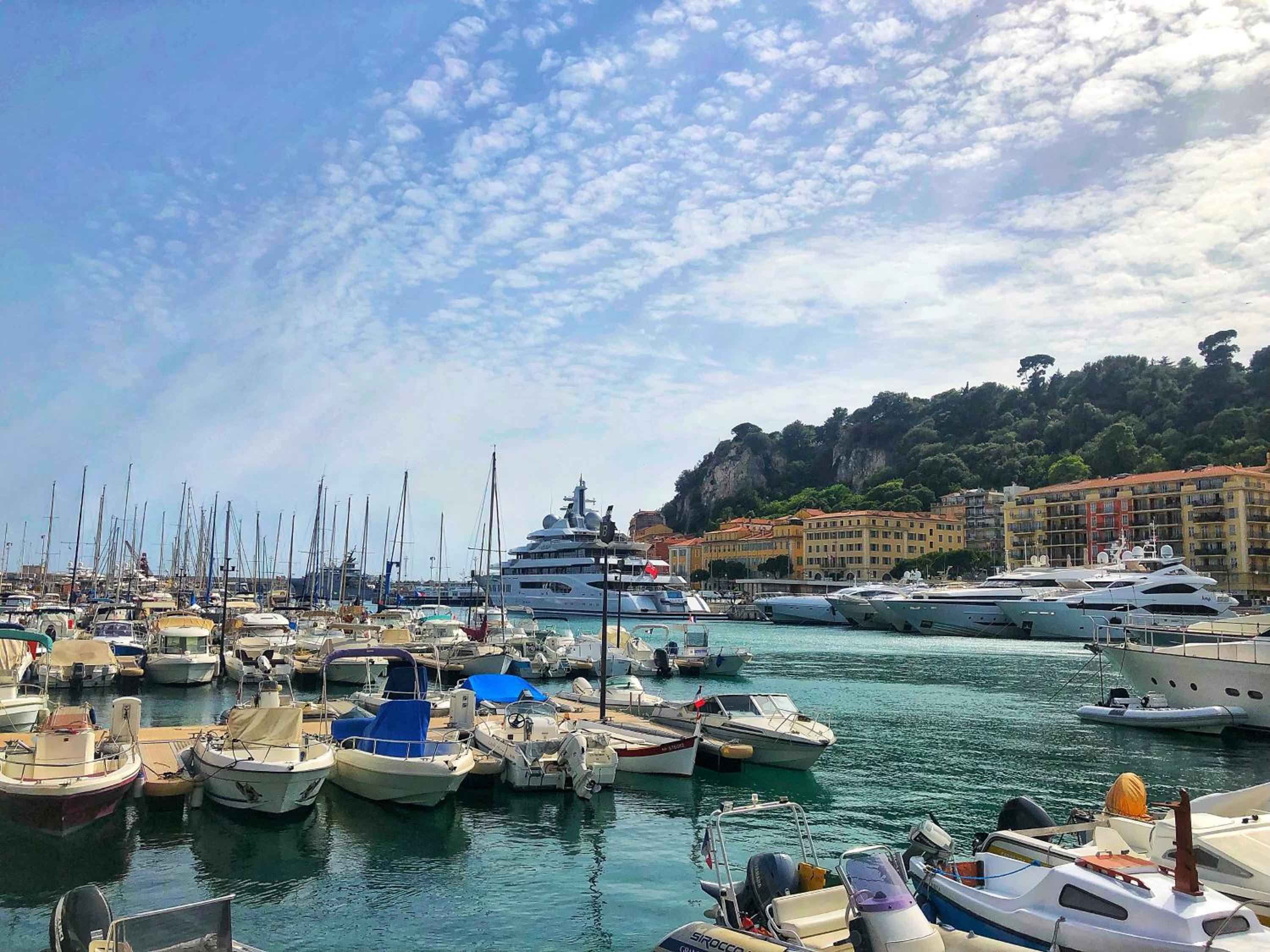 Cosy modern studio in the heart of Nice with AC