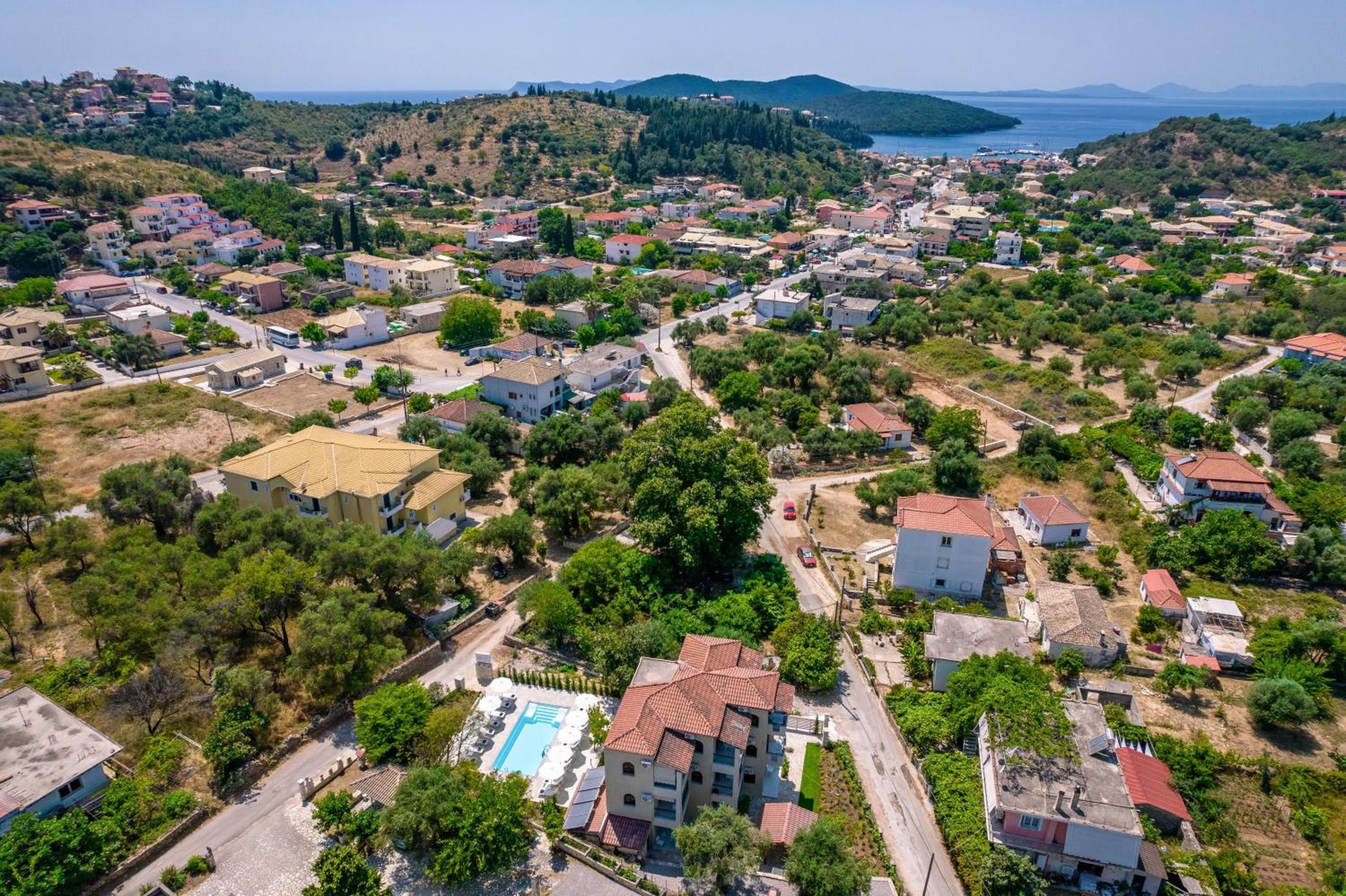 Hotel Syvota Gardens - Image 1