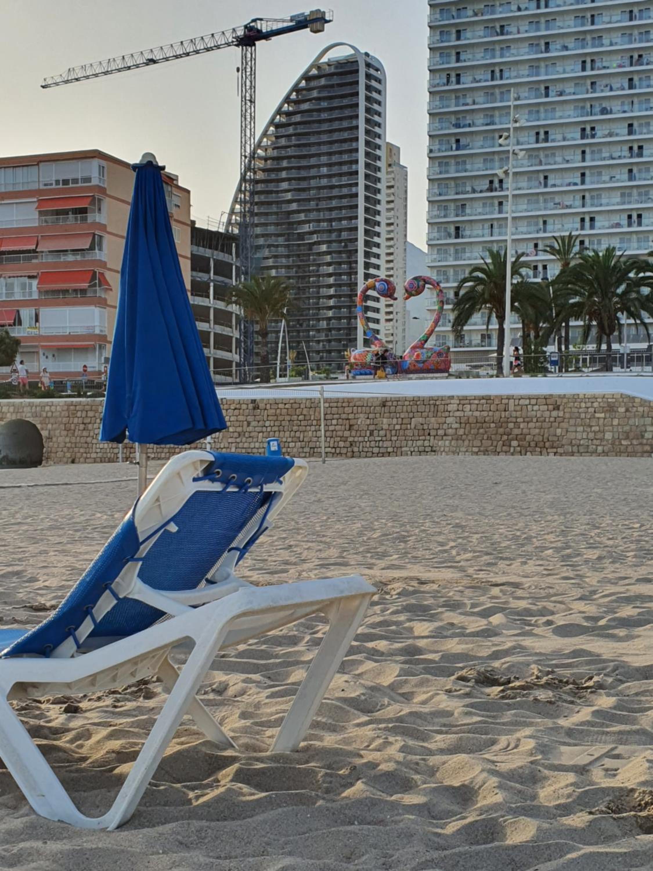 Sunset Waves Benidorm by KalmaRent