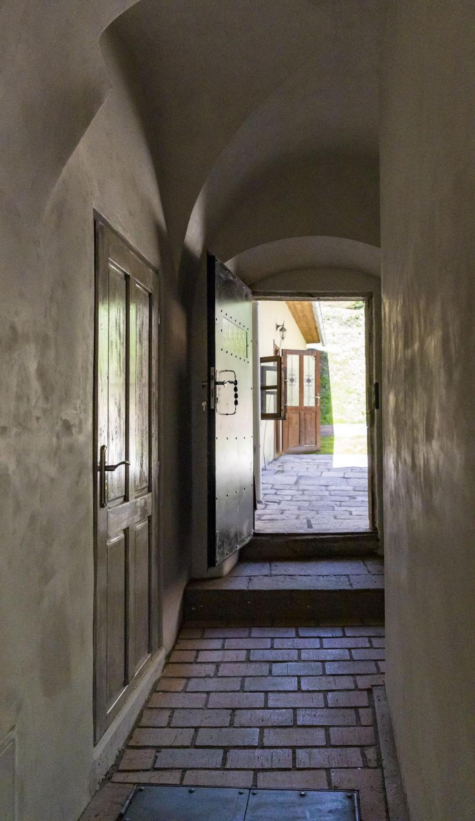 Photo 13
