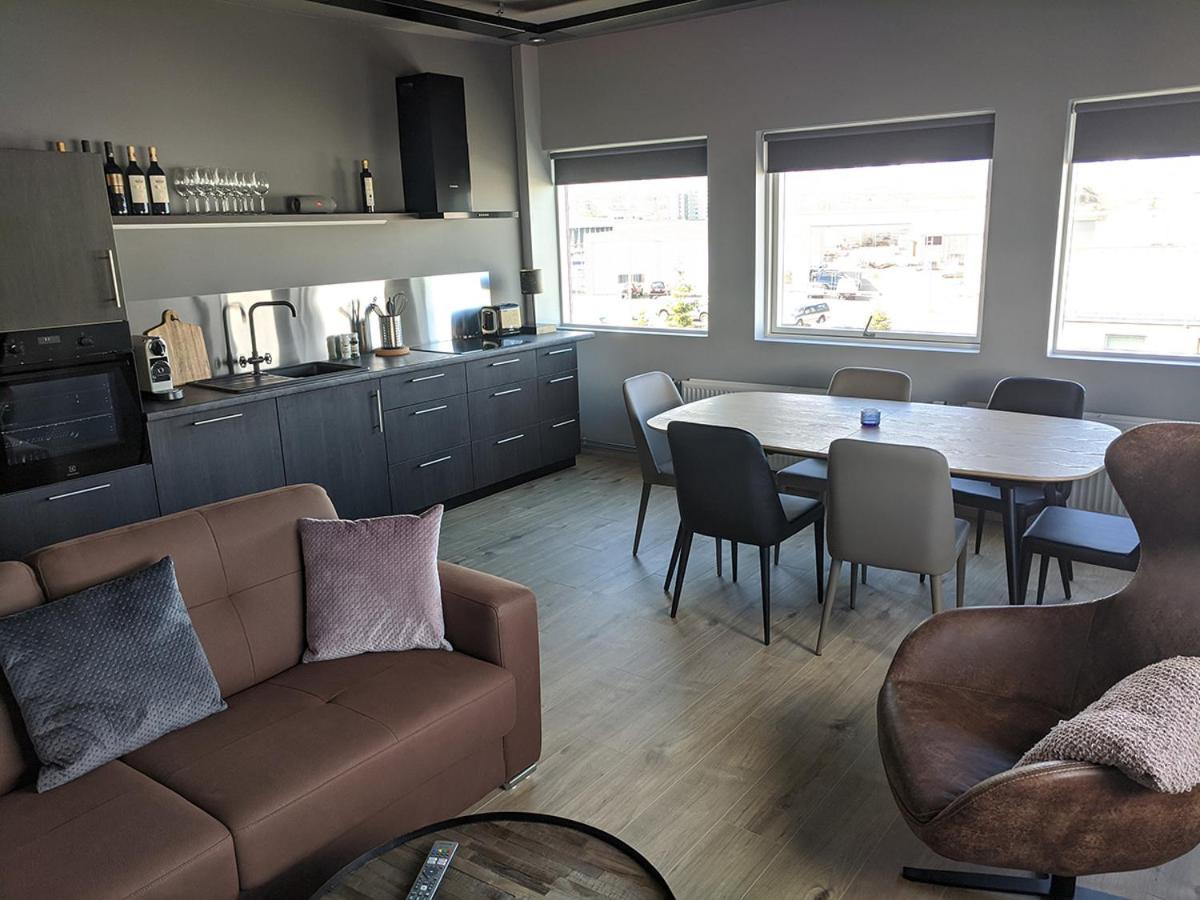 Hotel Boutique By The Harbour - Apartments Akureyri