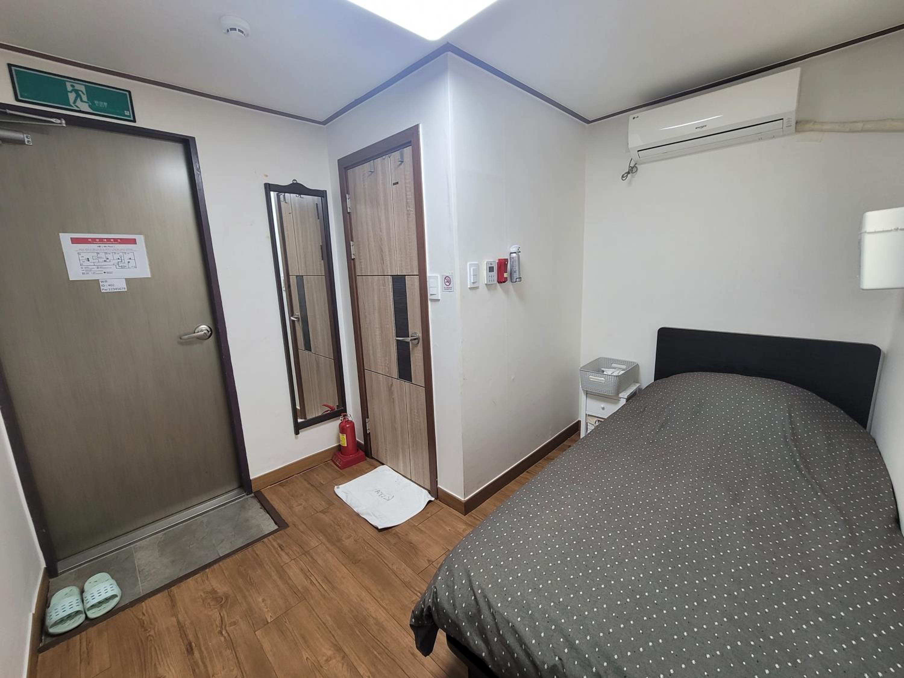 Olive Hostel MyeongDong