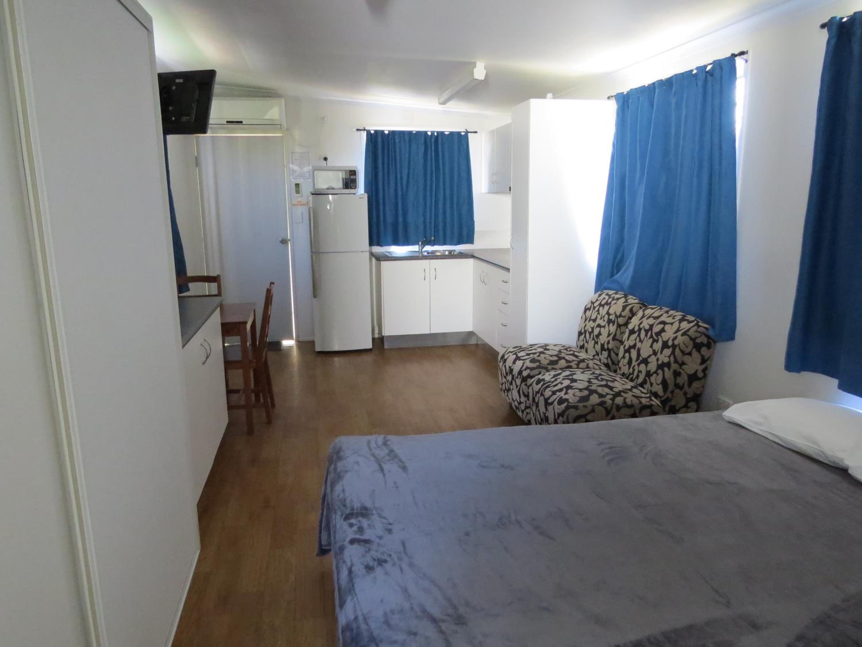 Bundaberg East Cabin and Tourist Park view 2