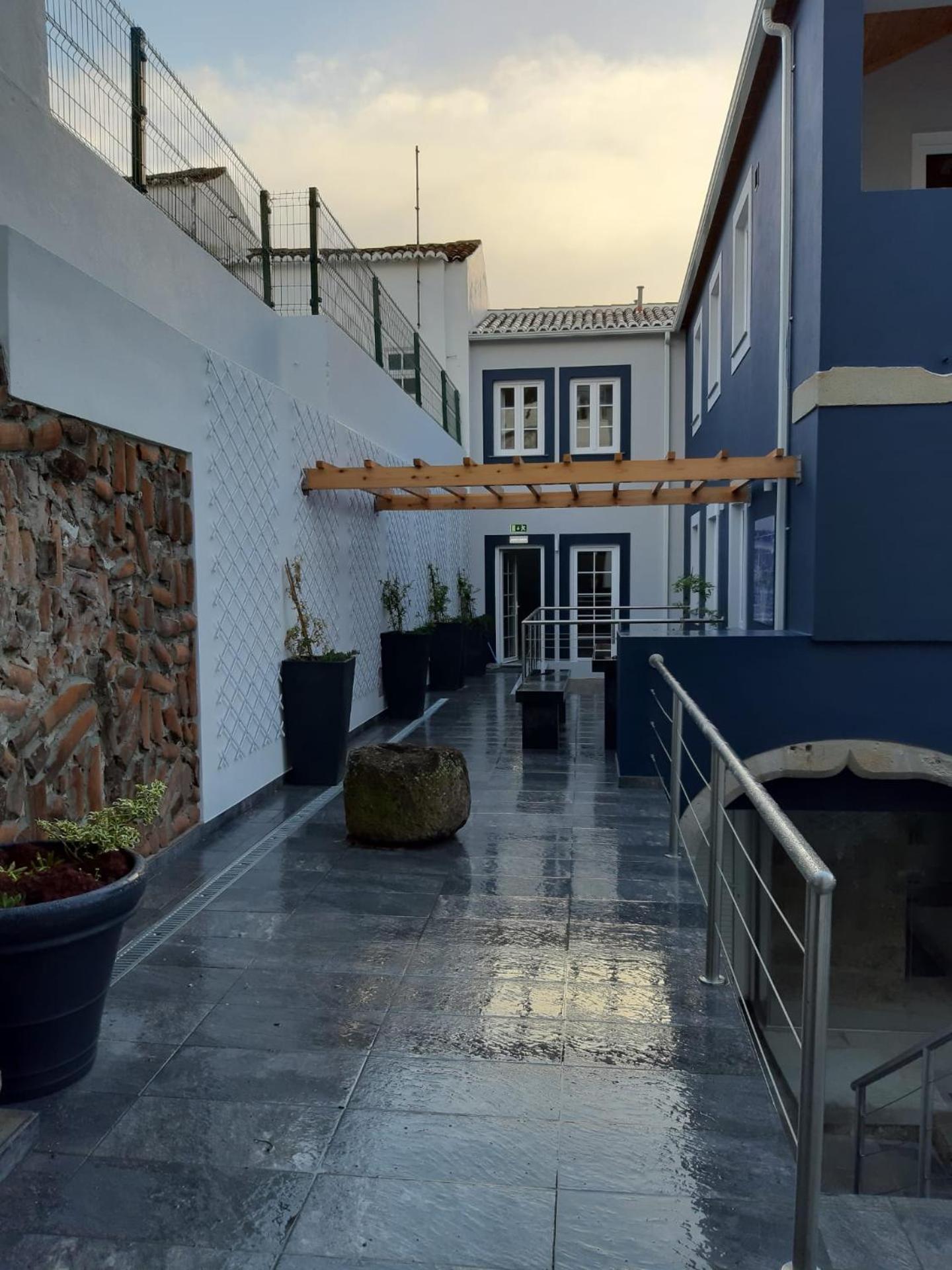 Garden - Casa Sao Joao - 4 Star Tourist Apartments view 3