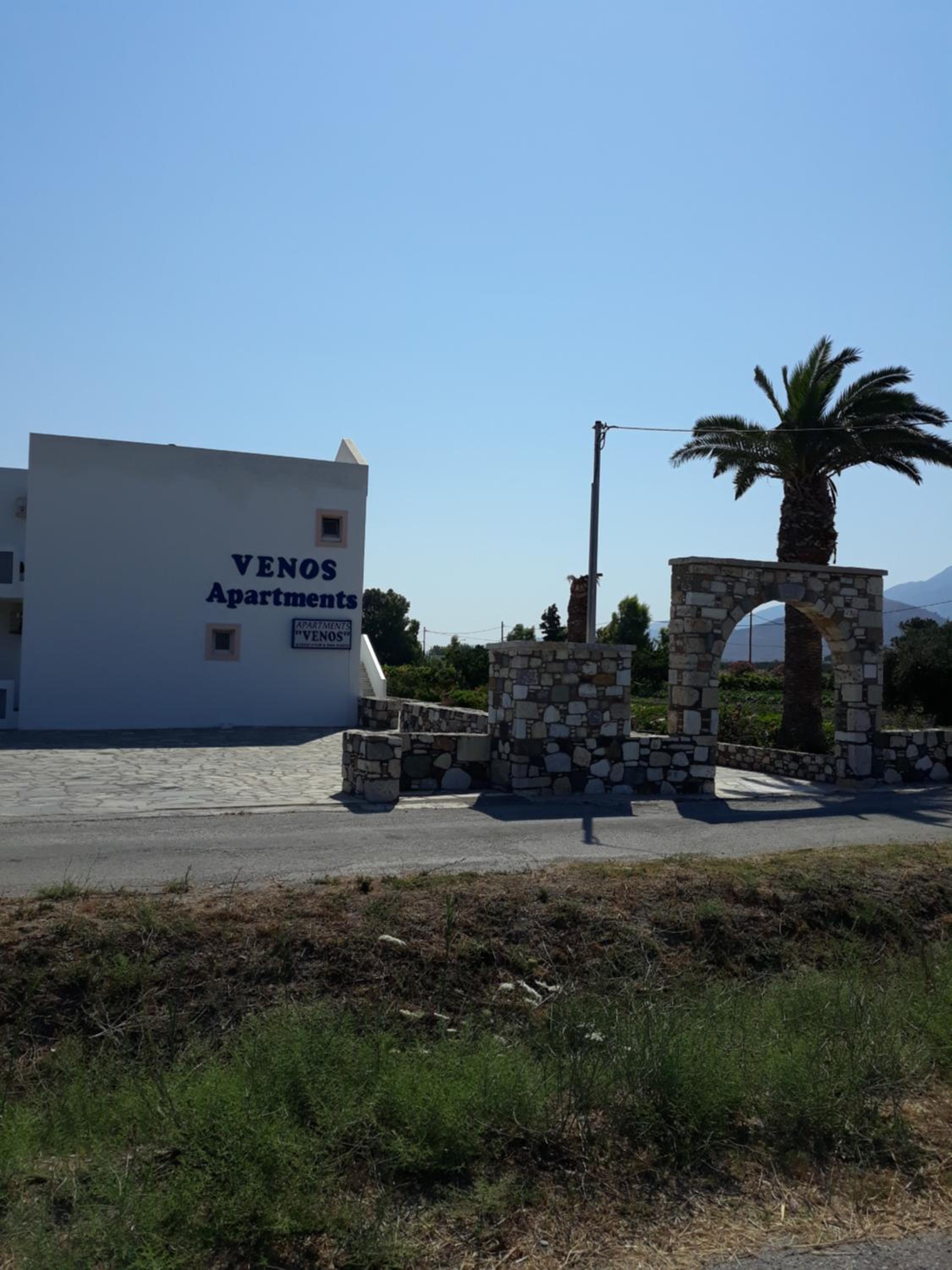 VENOS APARTMENTS