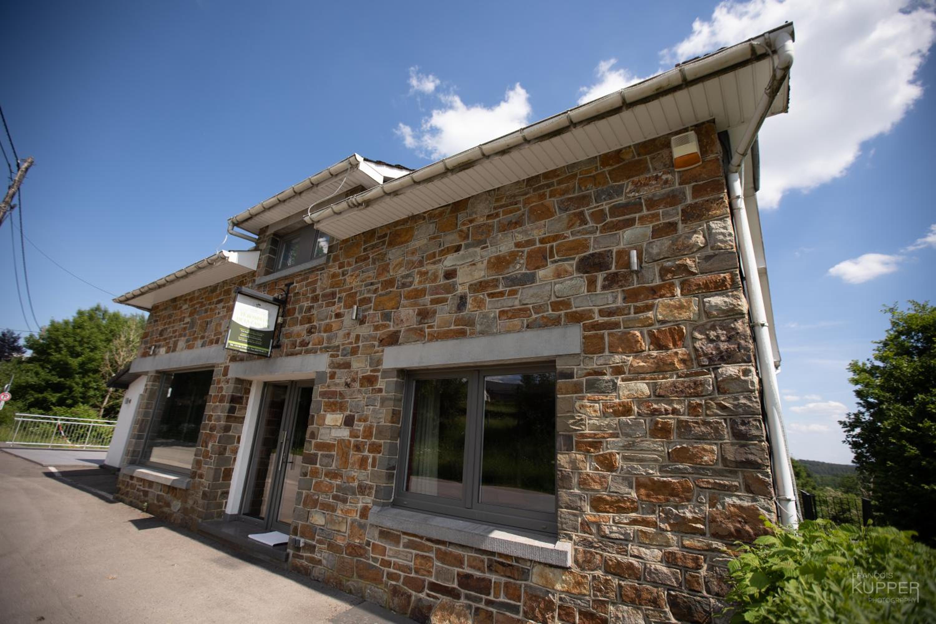 Le Bonheur de la Cascade 24 pers - Malmedy, wellness, jardin, confort