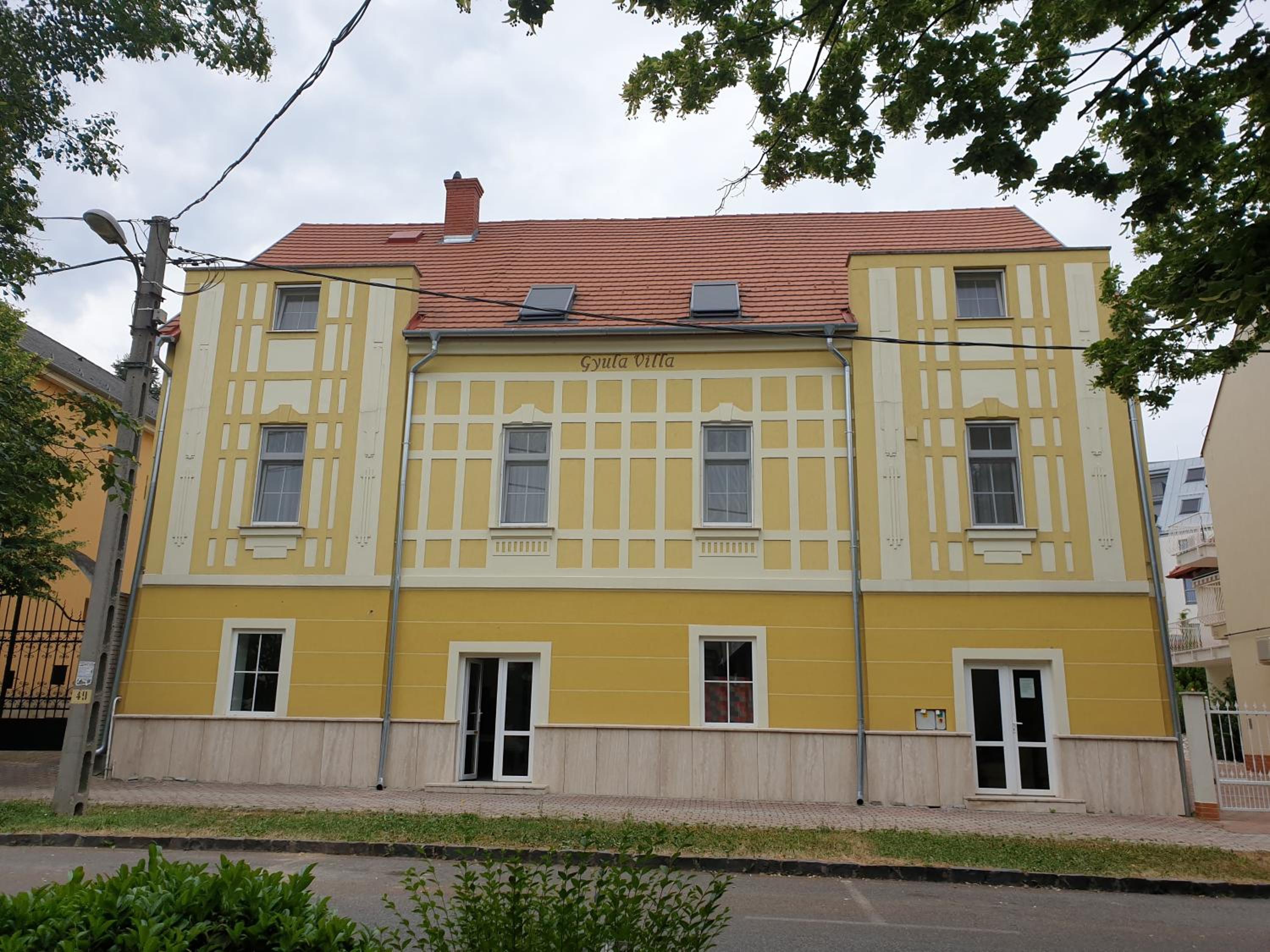 Gyula Villa view 3