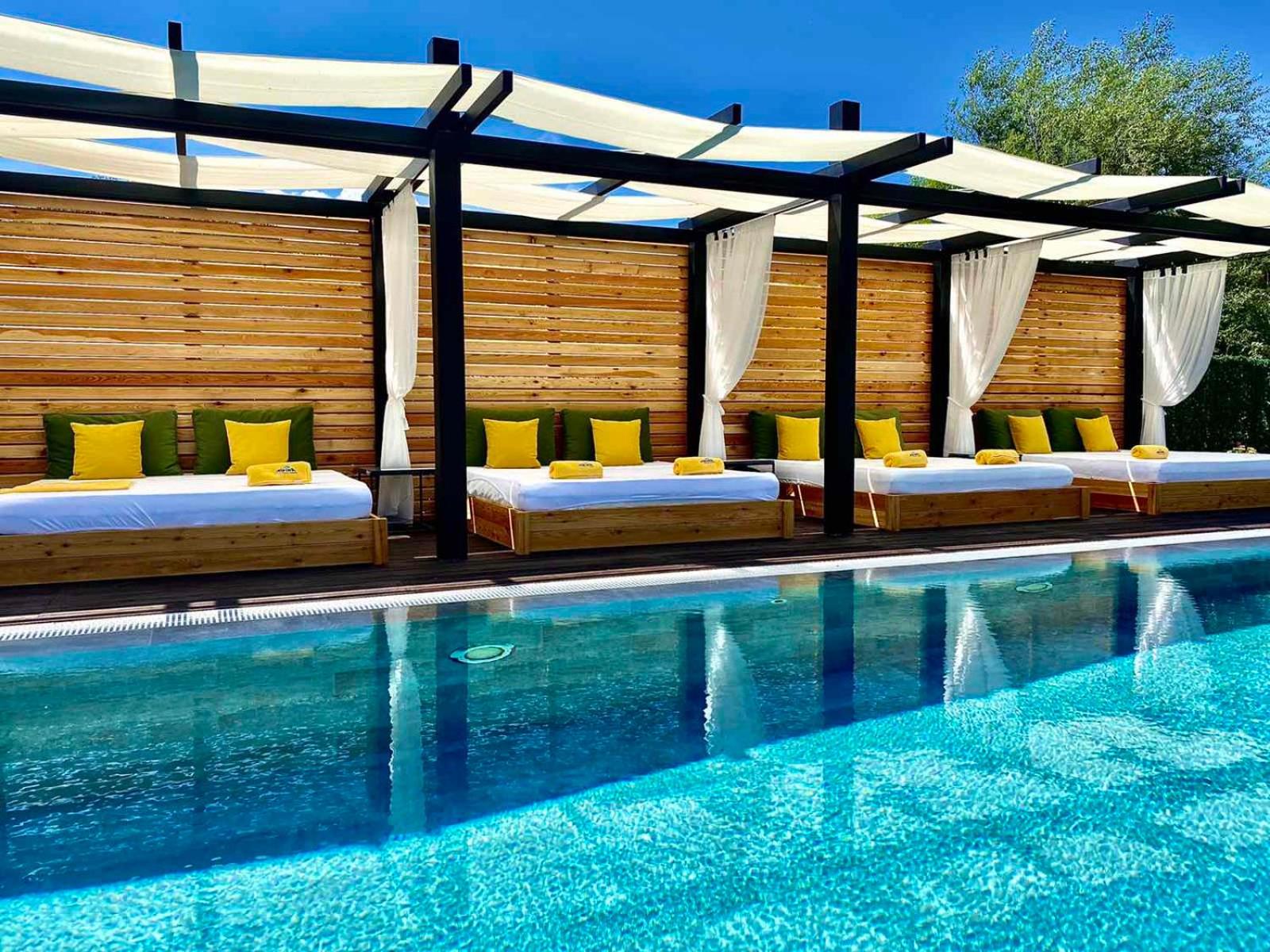 Alpina Luxury Chalets view 4
