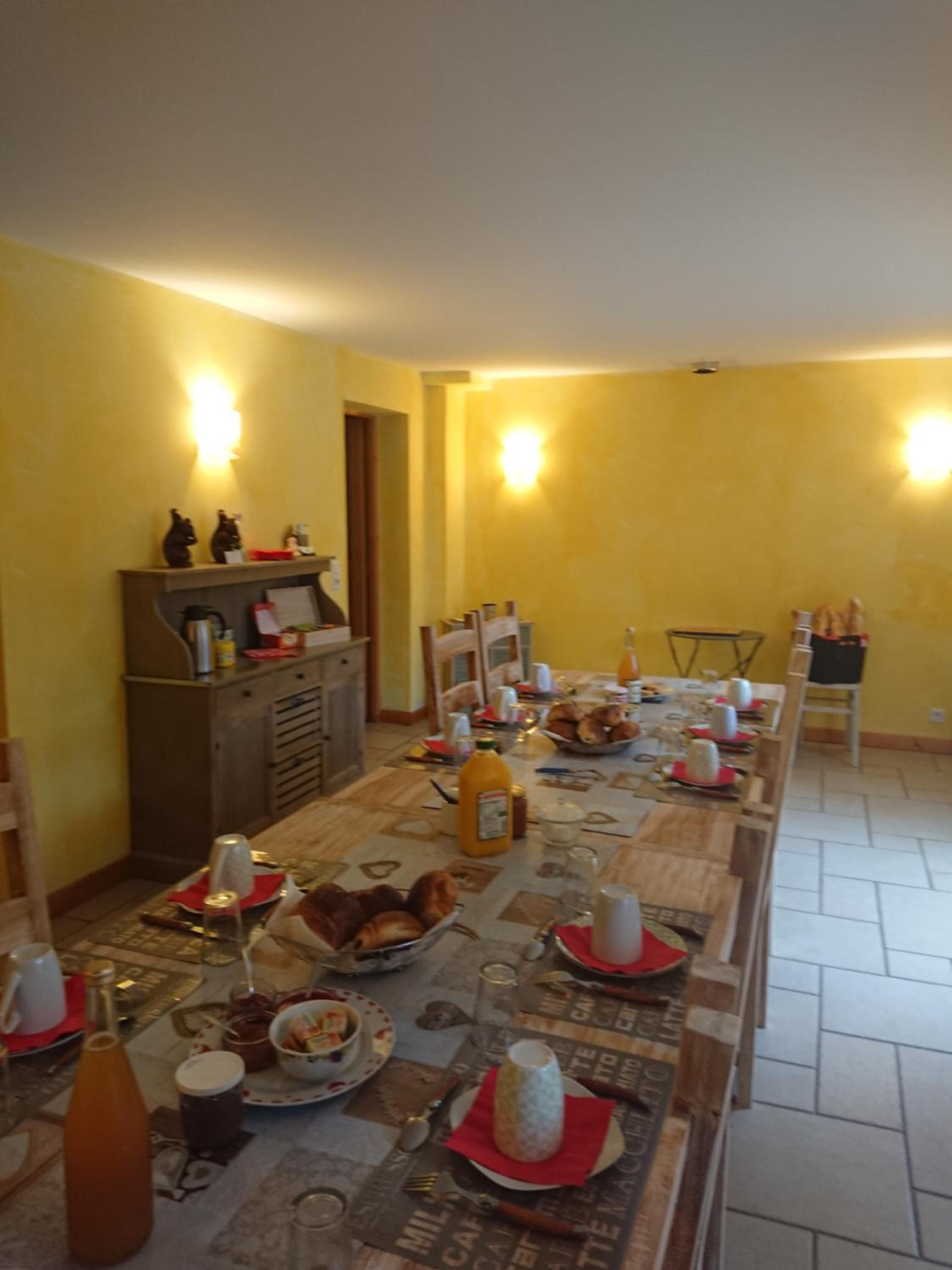 Maison d'Othe view 3