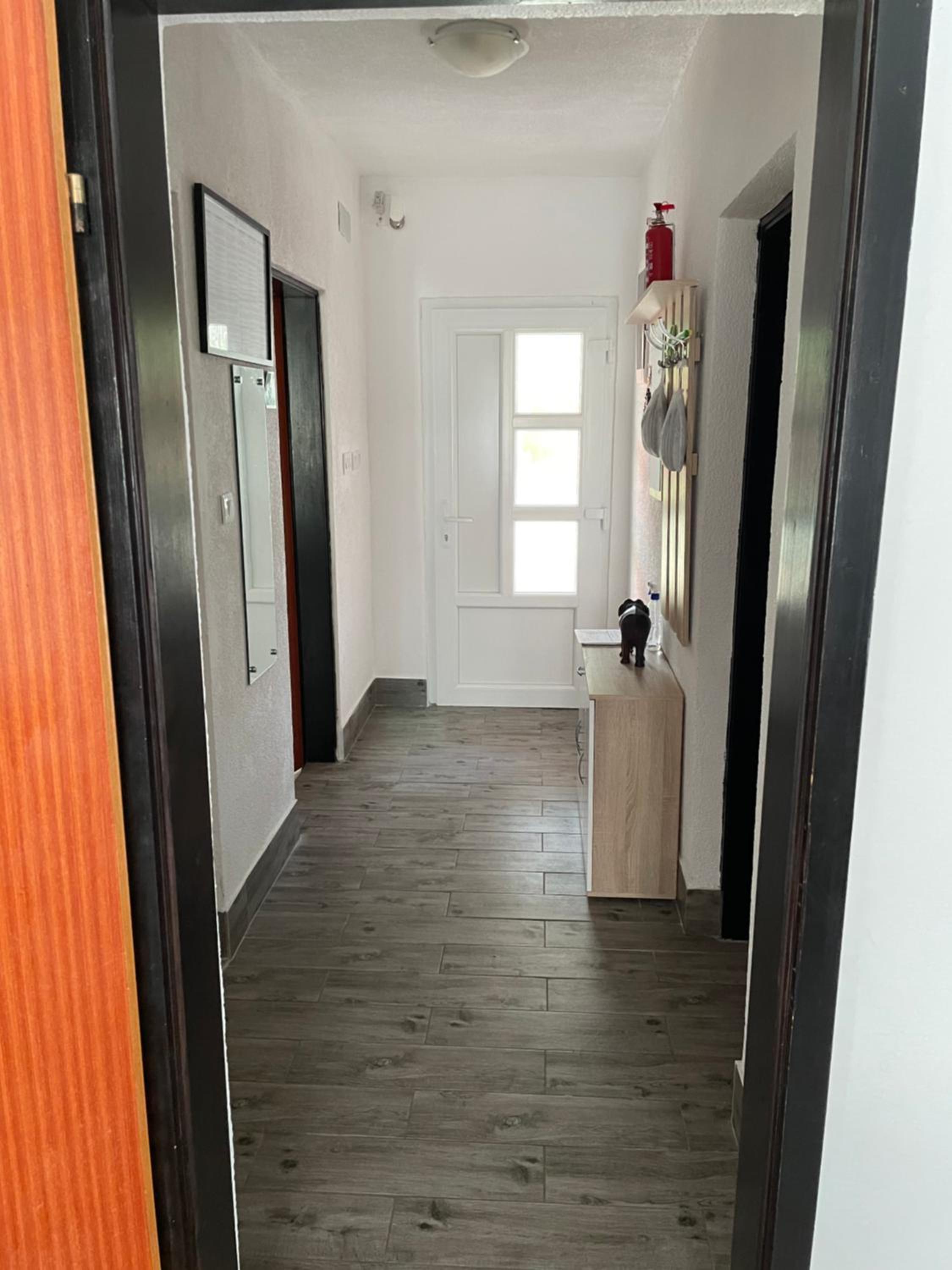 Apartmani Mirela view 5