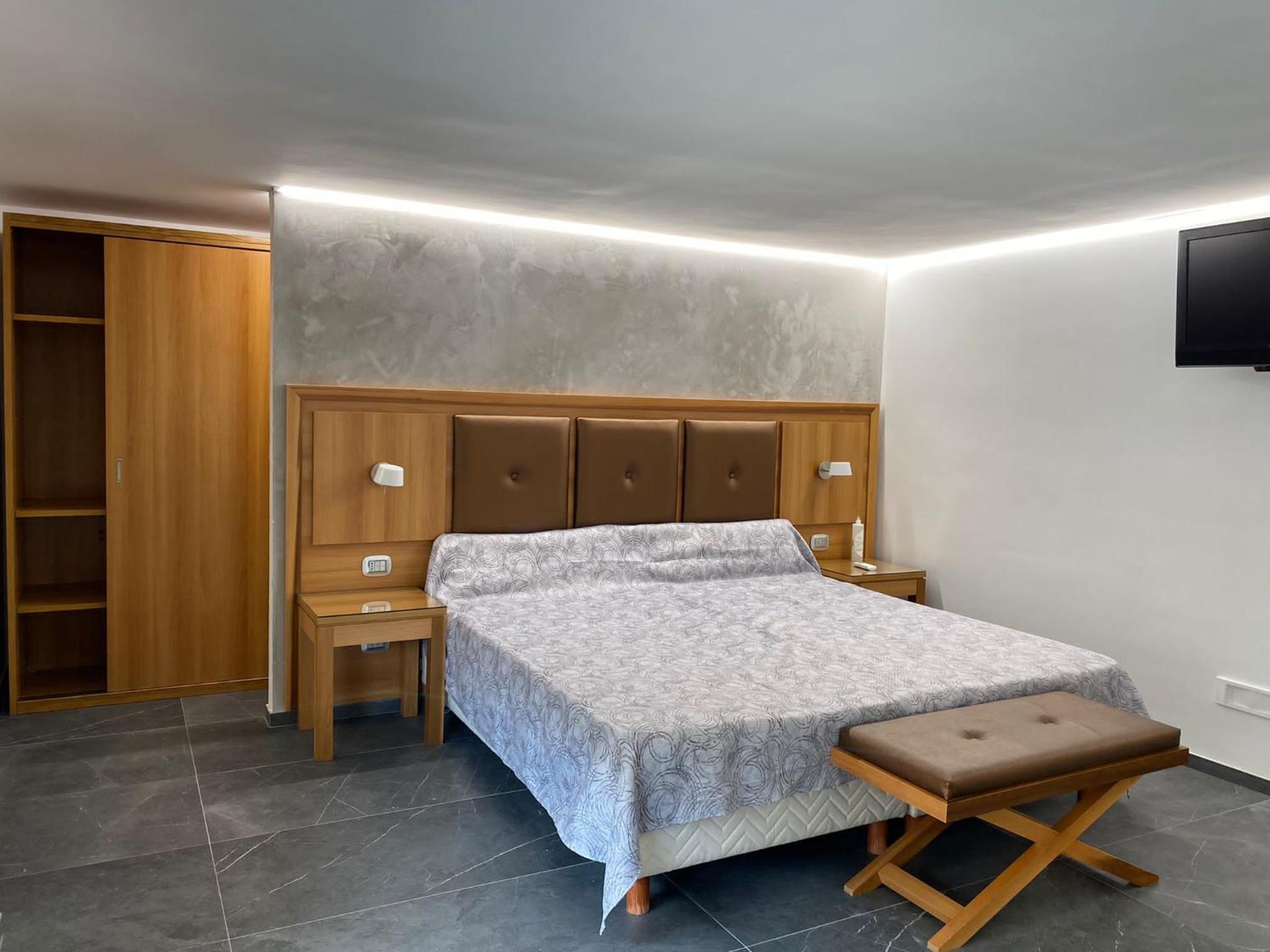 hotel room