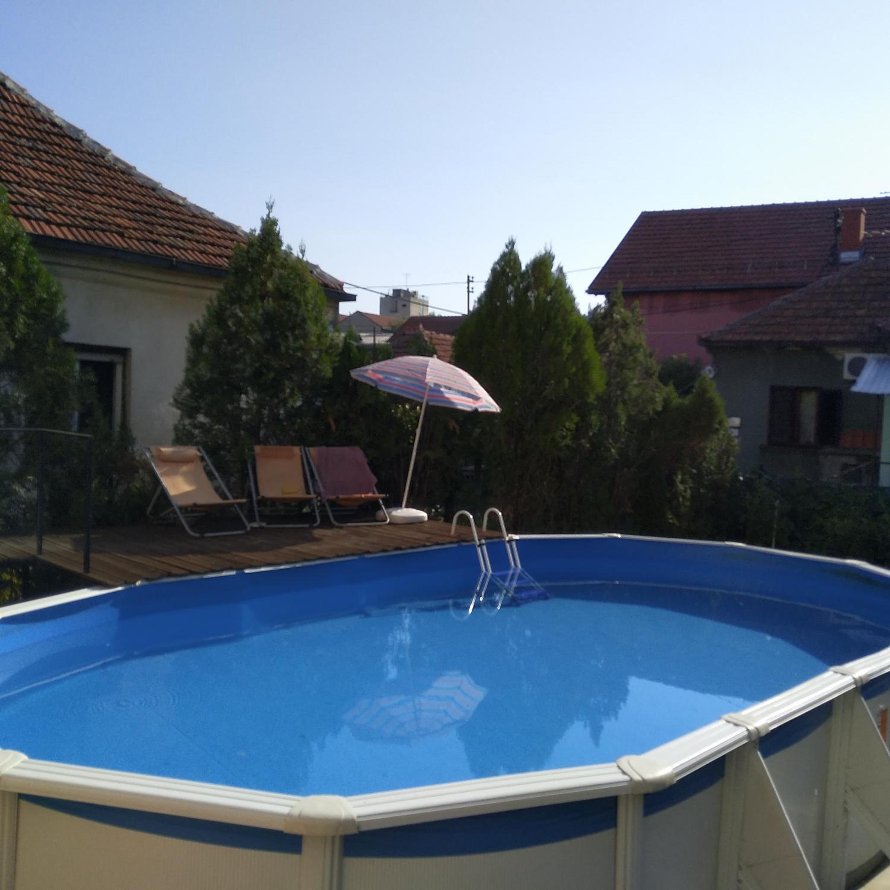 Hostel Golub