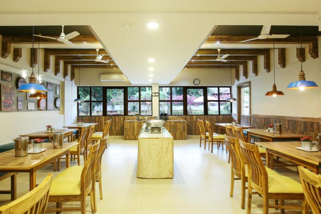 Lake View Resort Lonavala
