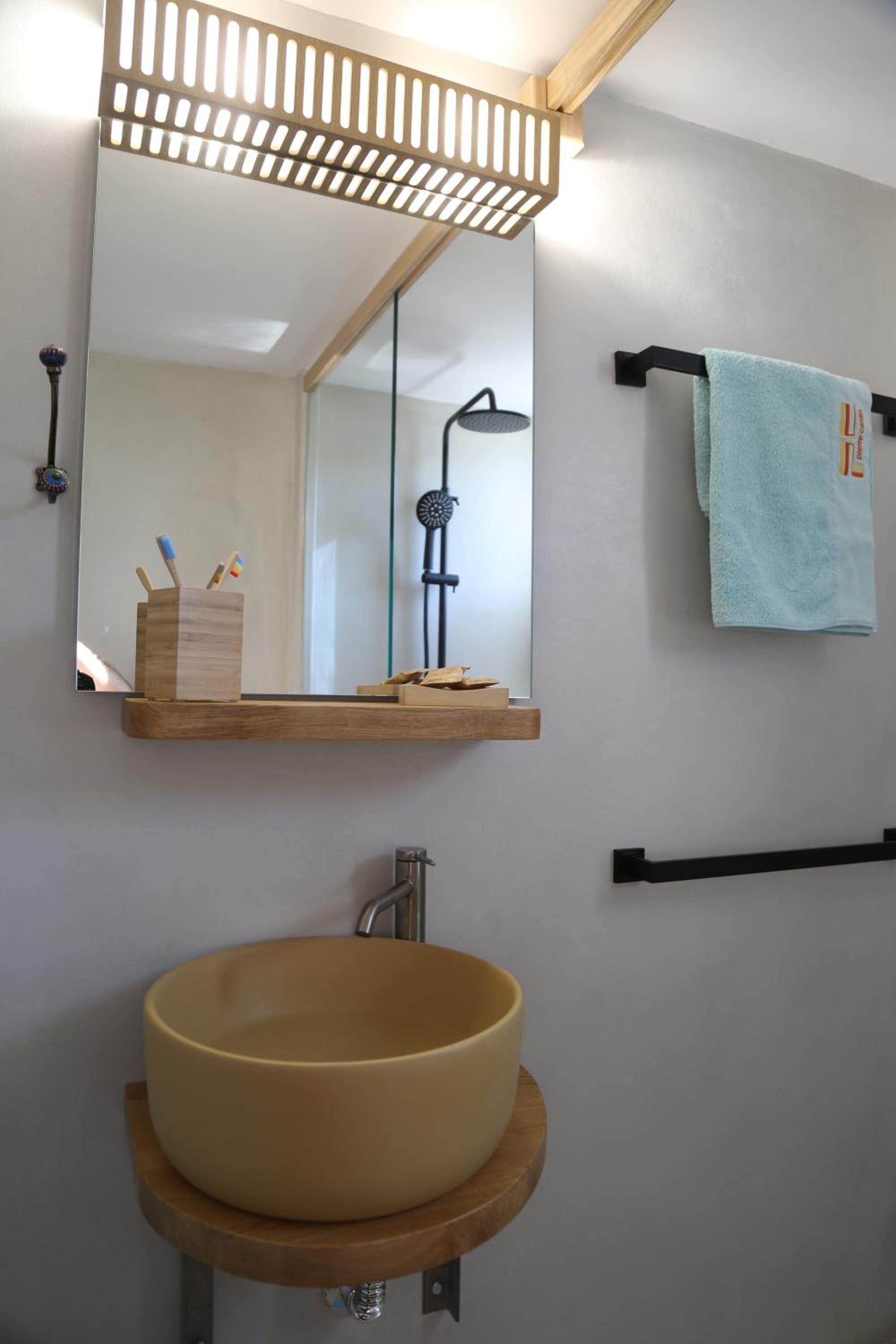 Photo 17