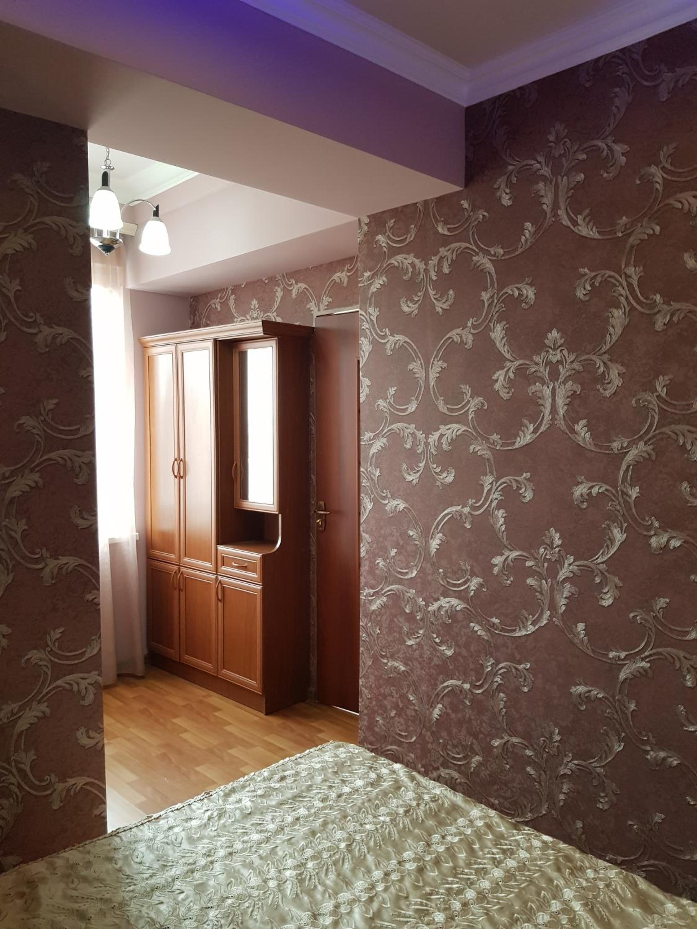 Luxury Apartment-1 in the Center of Yerevan, Safaryans Family