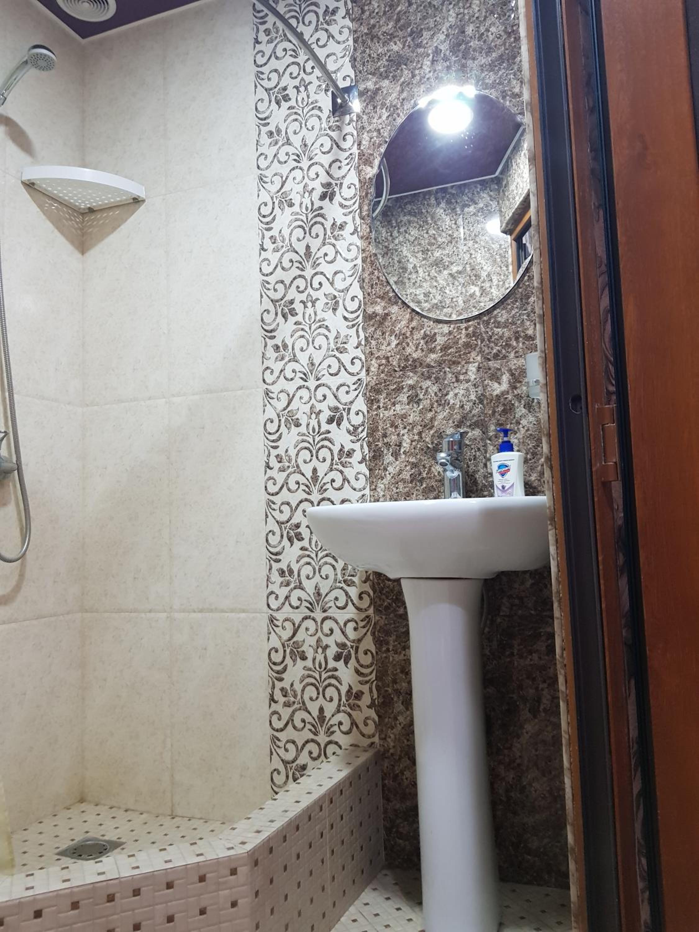 Luxury Apartment-1 in the Center of Yerevan, Safaryans Family