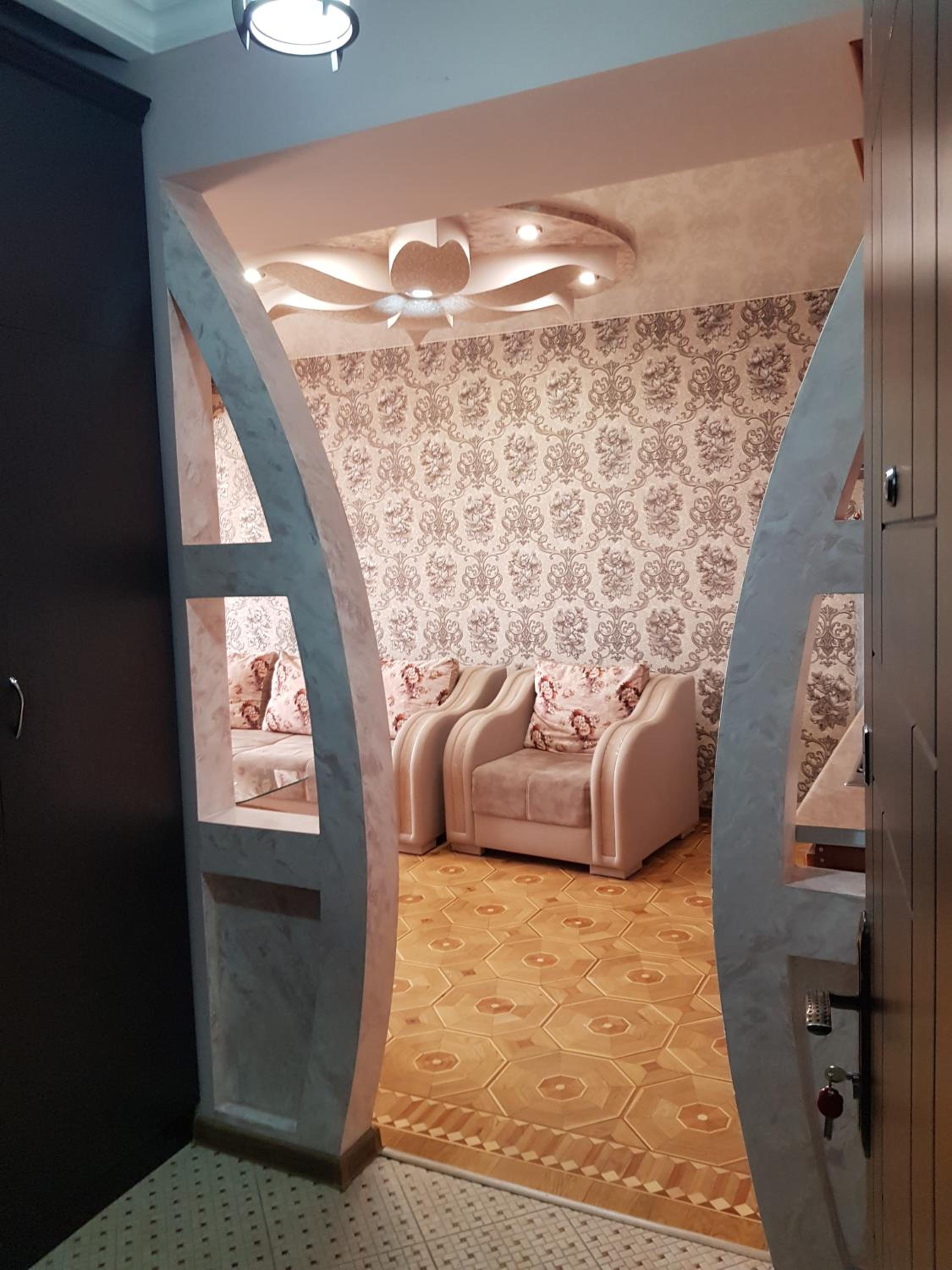 Luxury Apartment-1 in the Center of Yerevan, Safaryans Family